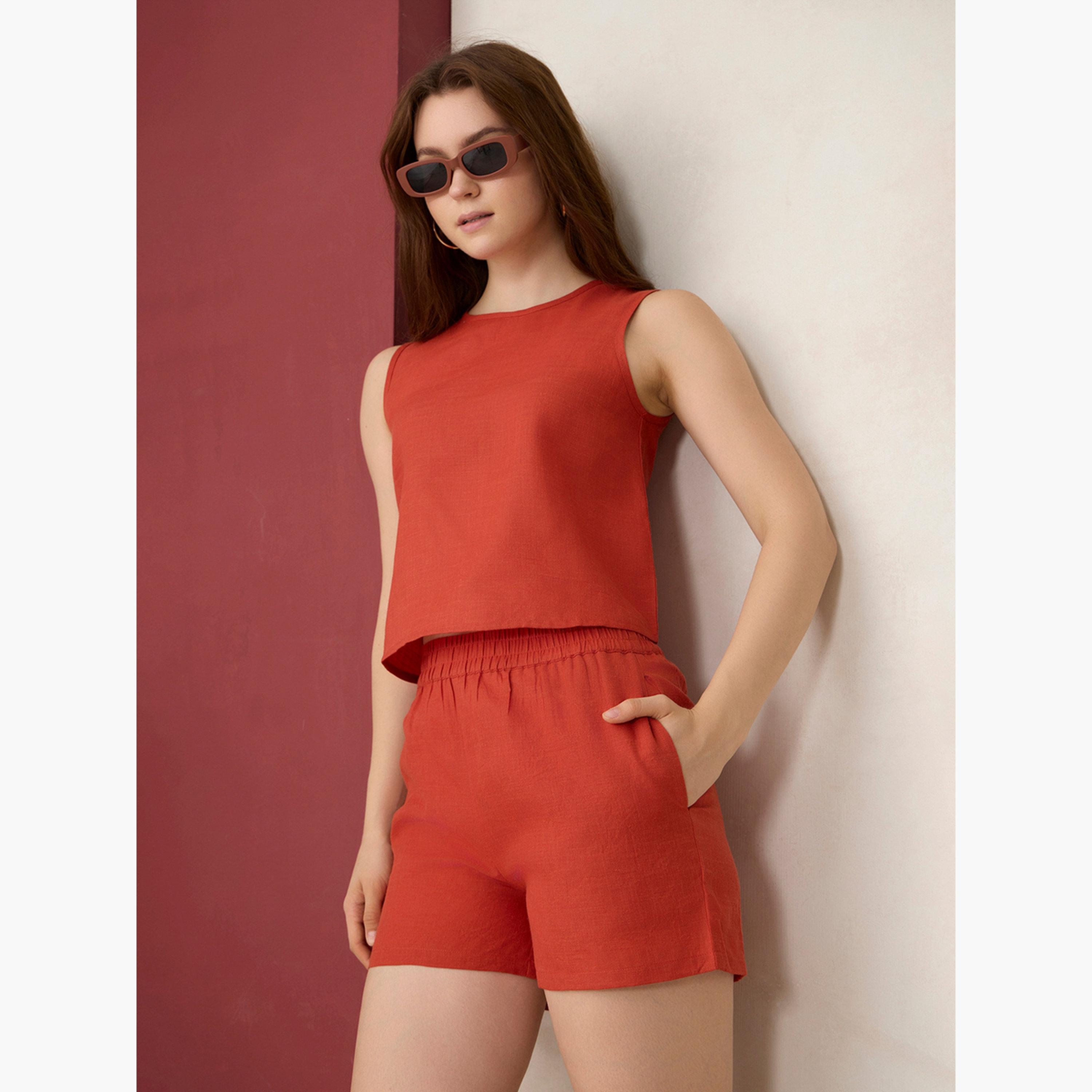 أوتزيدر × ستايلي - بلوزة بدون أكمام وشورت لون برتقالي-women-clothing-coordsets-image-5