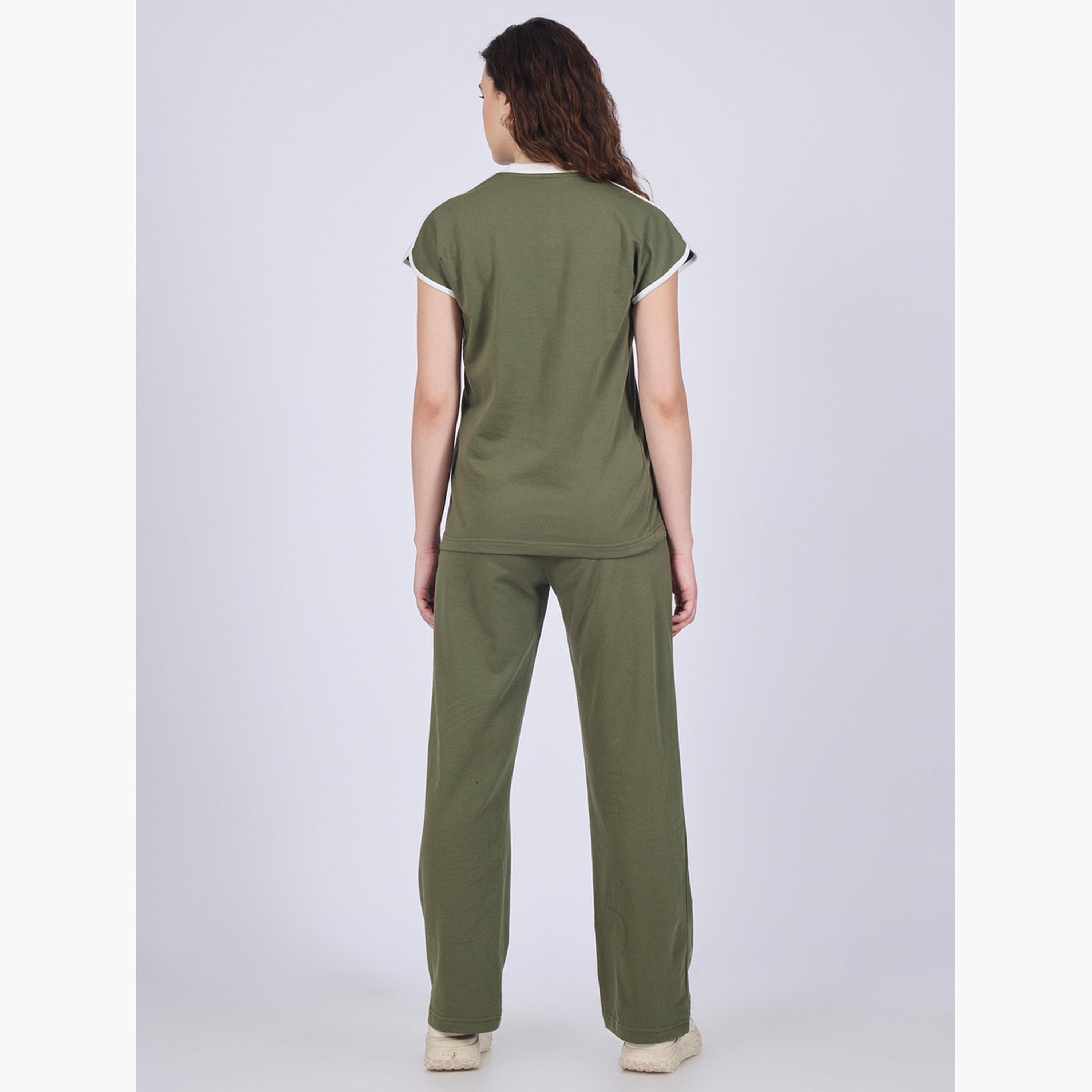 أوتزيدر × ستايلي - تي شيرت وبنطال رياضي لون زيتوني متباين-women-clothing-coordsets-image-3