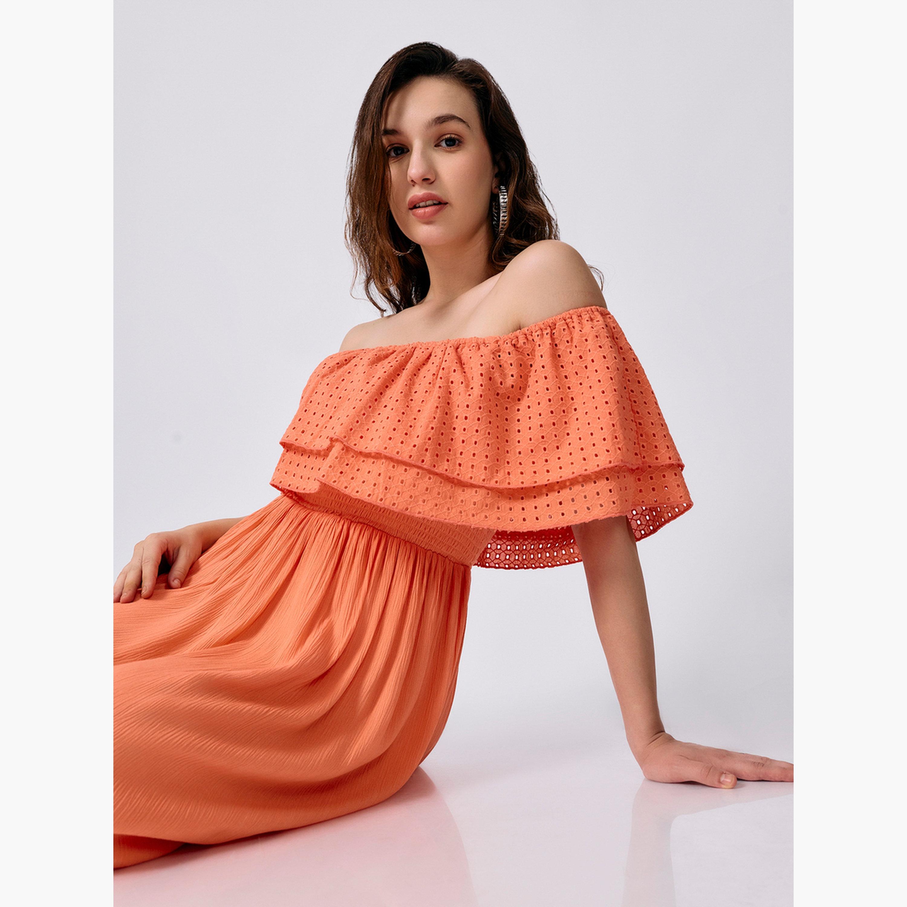 أوتزيدر × ستايلي - فستان متوسط الطول متعدد الطبقات باللون الخوخي مكشوف الكتفين-women-clothing-dresses-image-5