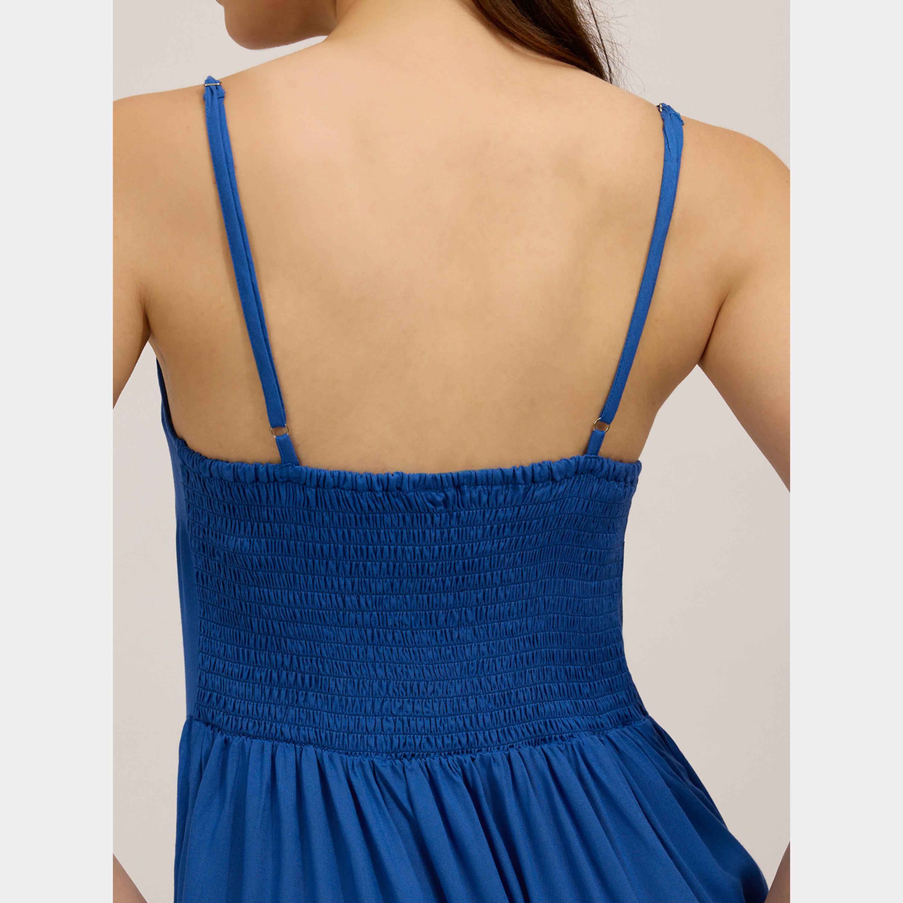 أوتزيدر × ستايلي - فستان نسائي متوسط ​​الطول أزرق اللون رقبة حرف V وحزام كتف-women-clothing-dresses-image-4