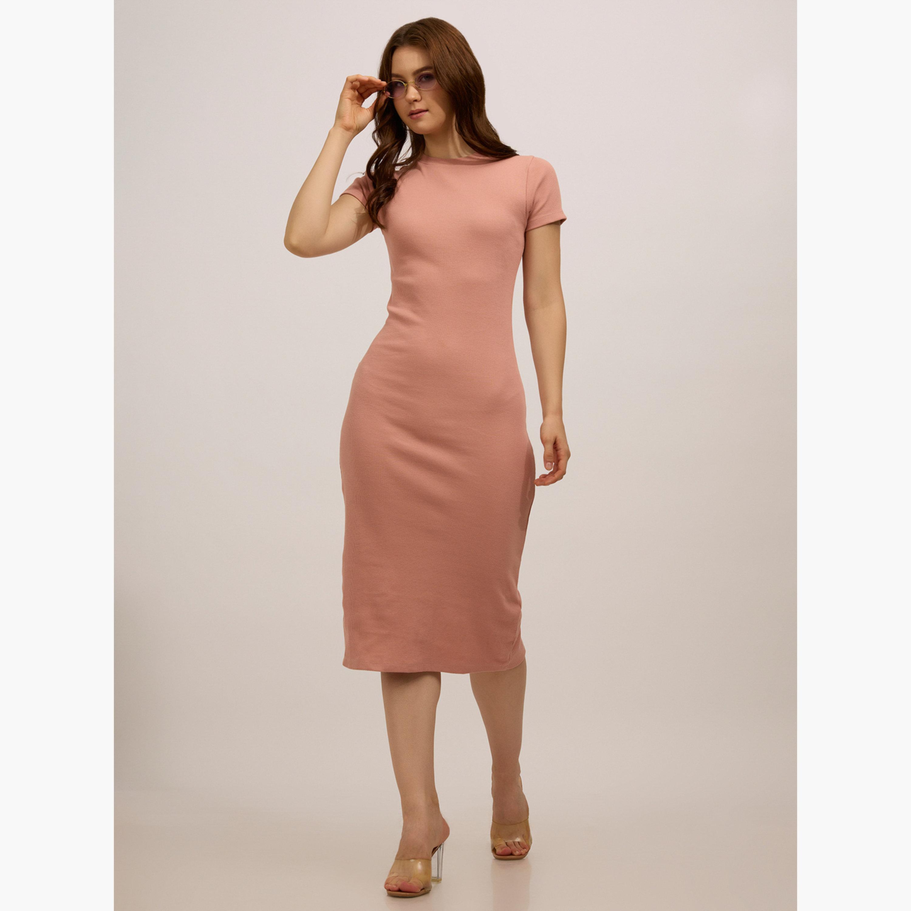 أوتزيدر × ستايلي - فستان خوخي ضيق متوسط ​​الطول بياقة دائرية-women-clothing-dresses-image-2