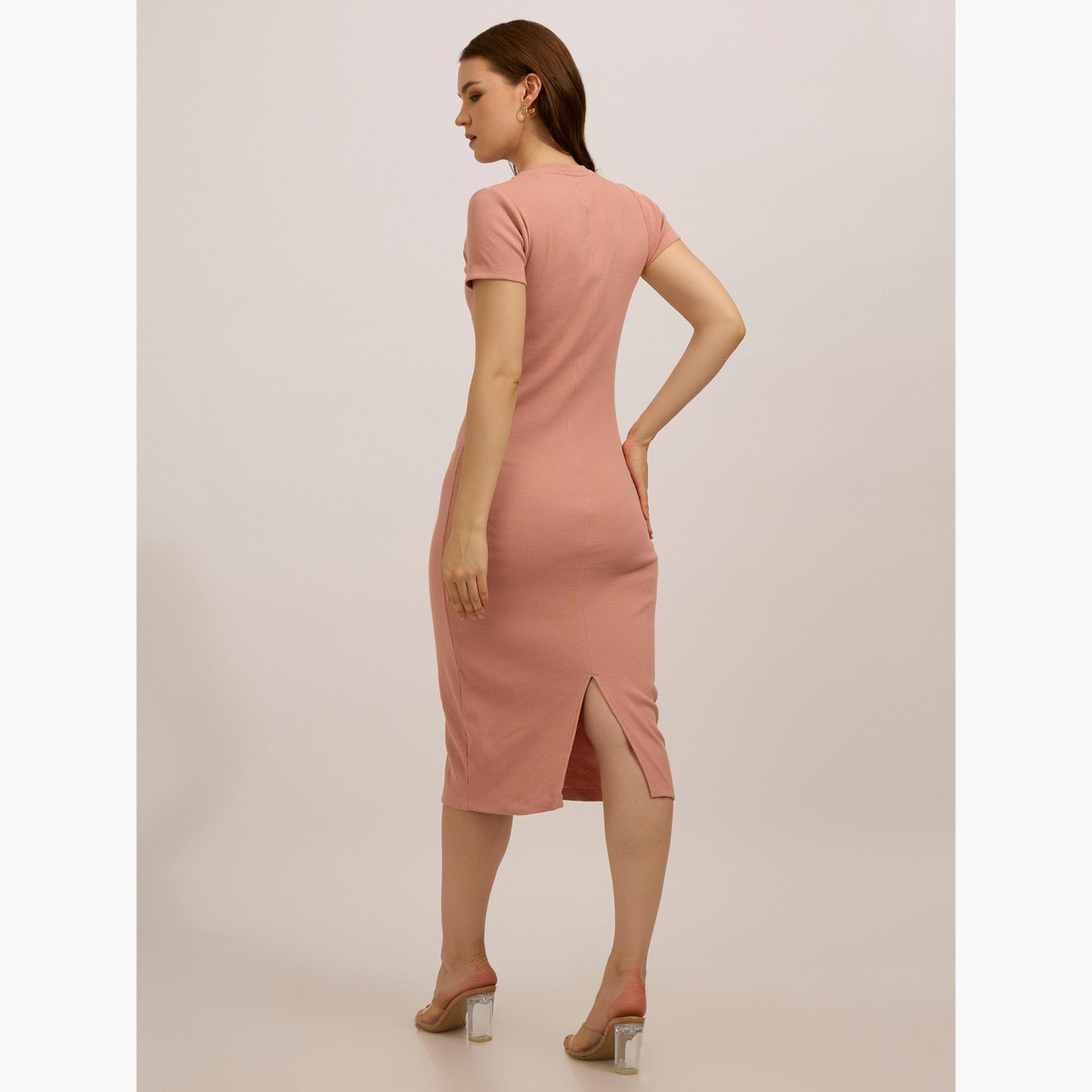 أوتزيدر × ستايلي - فستان خوخي ضيق متوسط ​​الطول بياقة دائرية-women-clothing-dresses-image-4