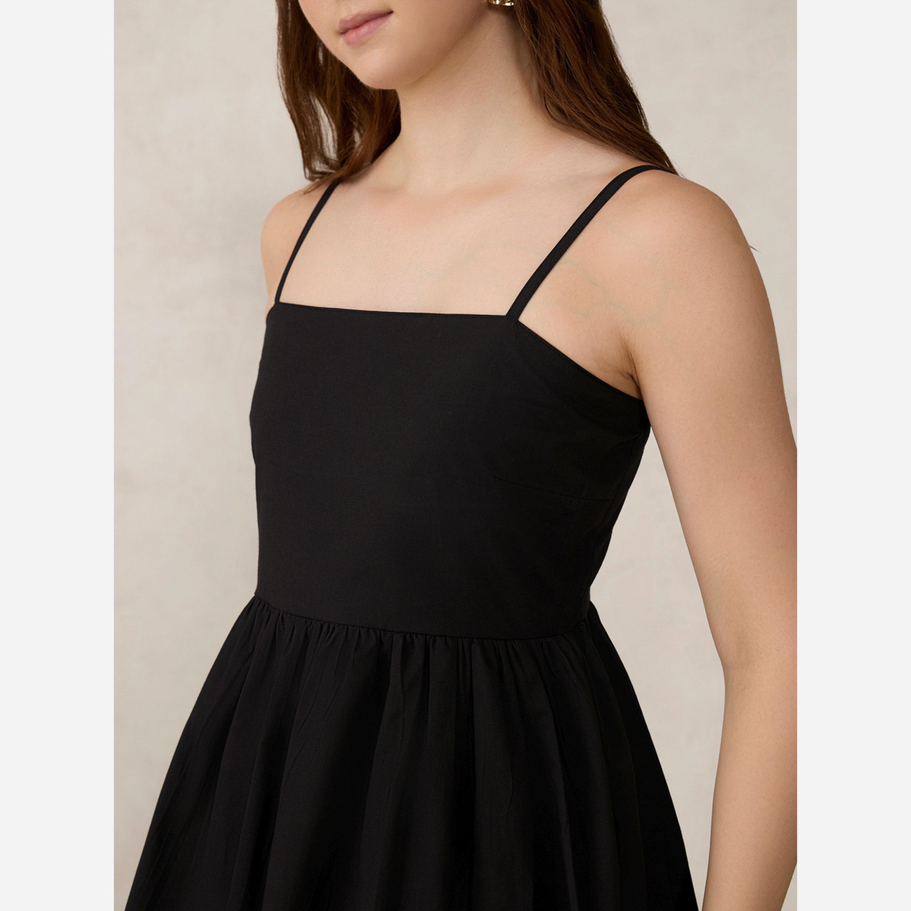 Outzidr X Styli Black Solid Bubble Hem Mini Dress-women-clothing-dresses-image-5
