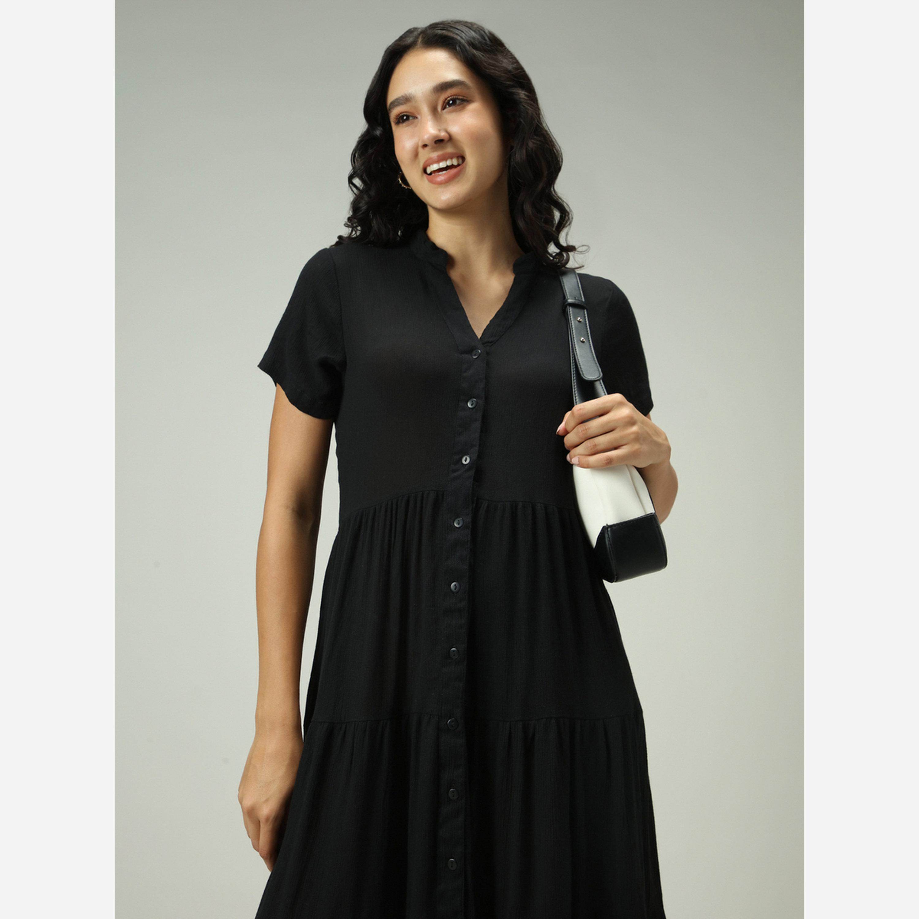 أوتزيدر × ستايلي - فستان متوسط الطول لون أسود بأزرار أمامية وطبقات-women-clothing-dresses-image-6