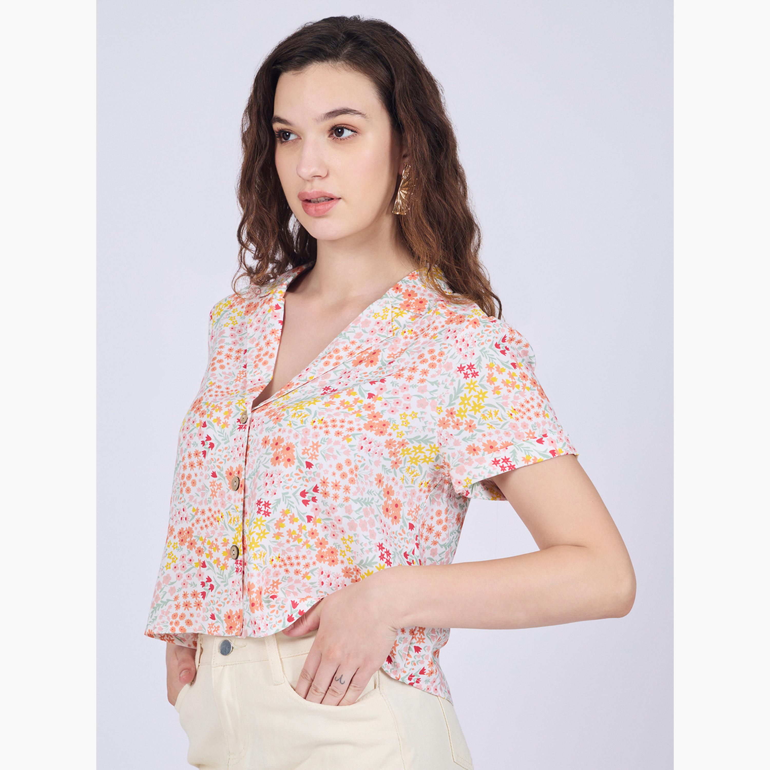 أوتزيدر × ستايلي - قميص قصير أبيض بياقة مدببة-women-clothing-shirtsandblouses-shirts-image-3