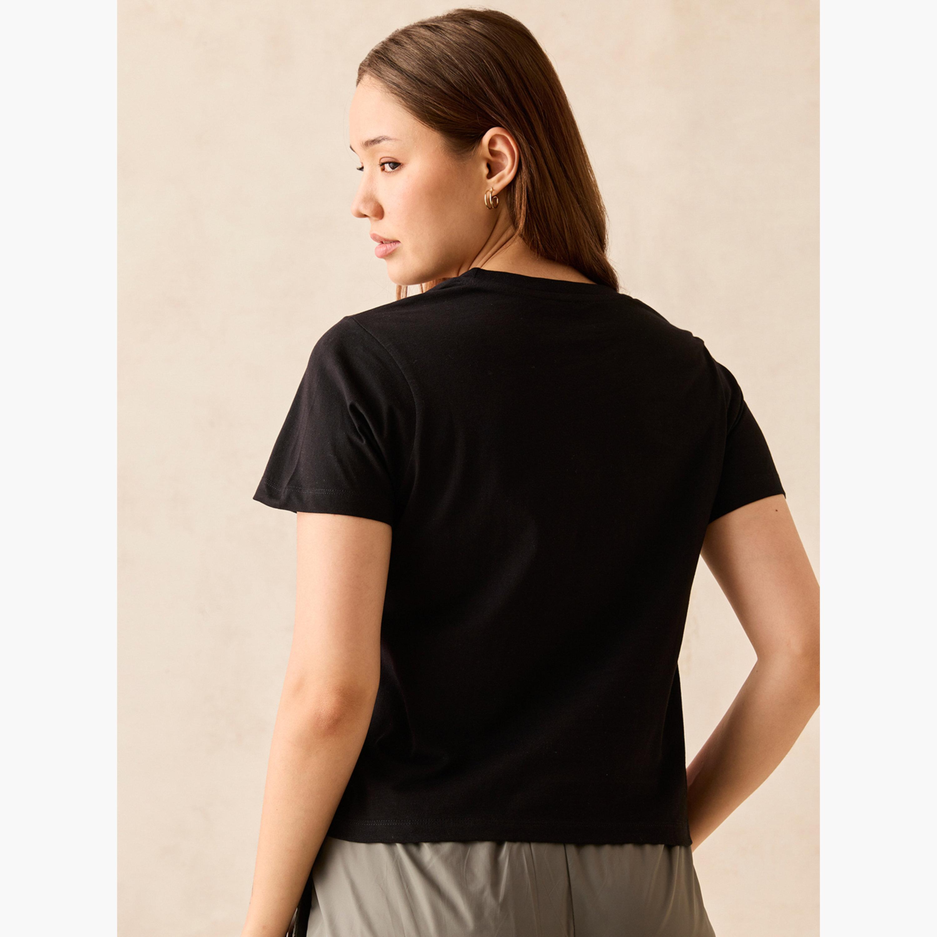 أوتزيدر × ستايلي - تي شيرت أسود برقبة دائرية ورسومات غرافيكية - 100% قطن-women-clothing-tshirts-image-6