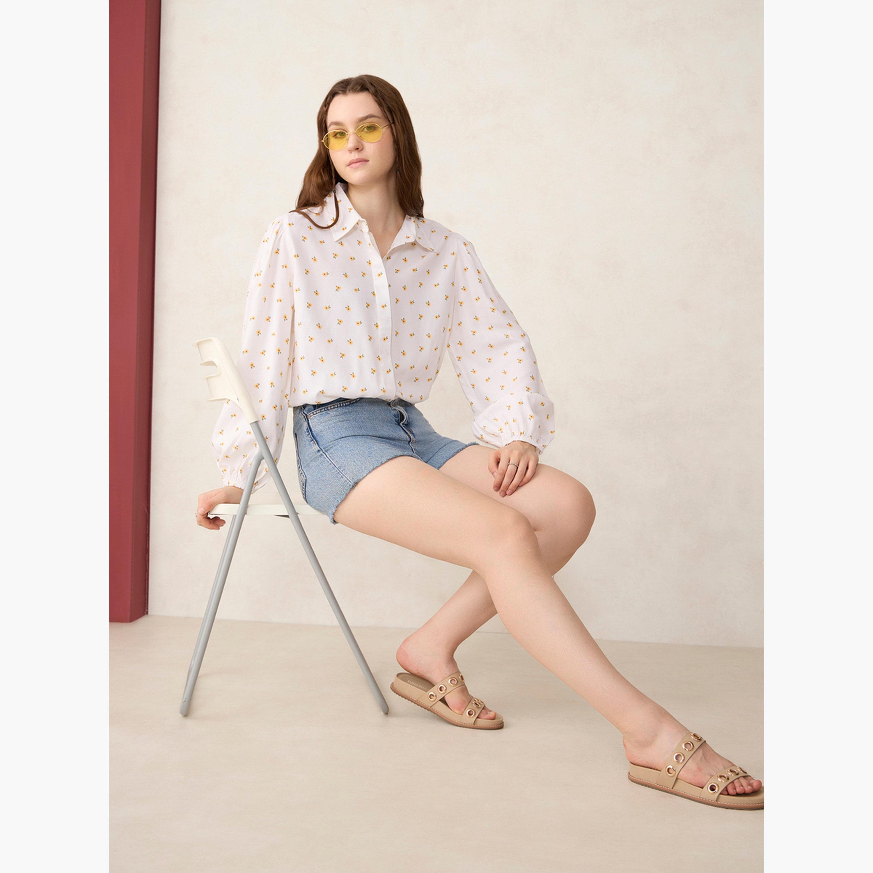 أوتزيدر × ستايلي - قميص قصير مطبوع بأكمام منفوخة باللون الأبيض-women-clothing-shirtsandblouses-shirts-image-2