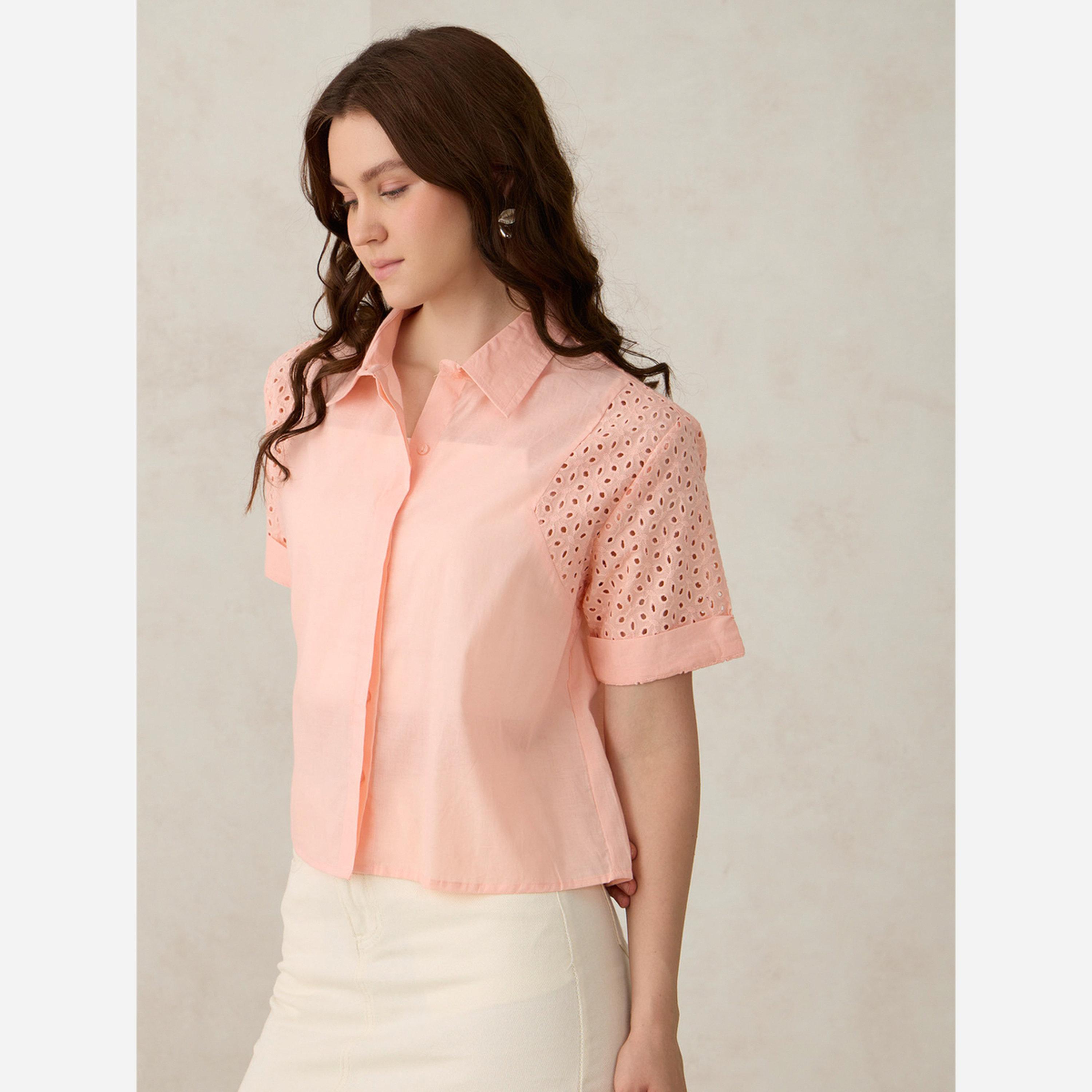 أوتزيدر × ستايلي - قميص قصير أكمام قصيرة من كورال شيفلي-women-clothing-shirtsandblouses-blouses-image-3