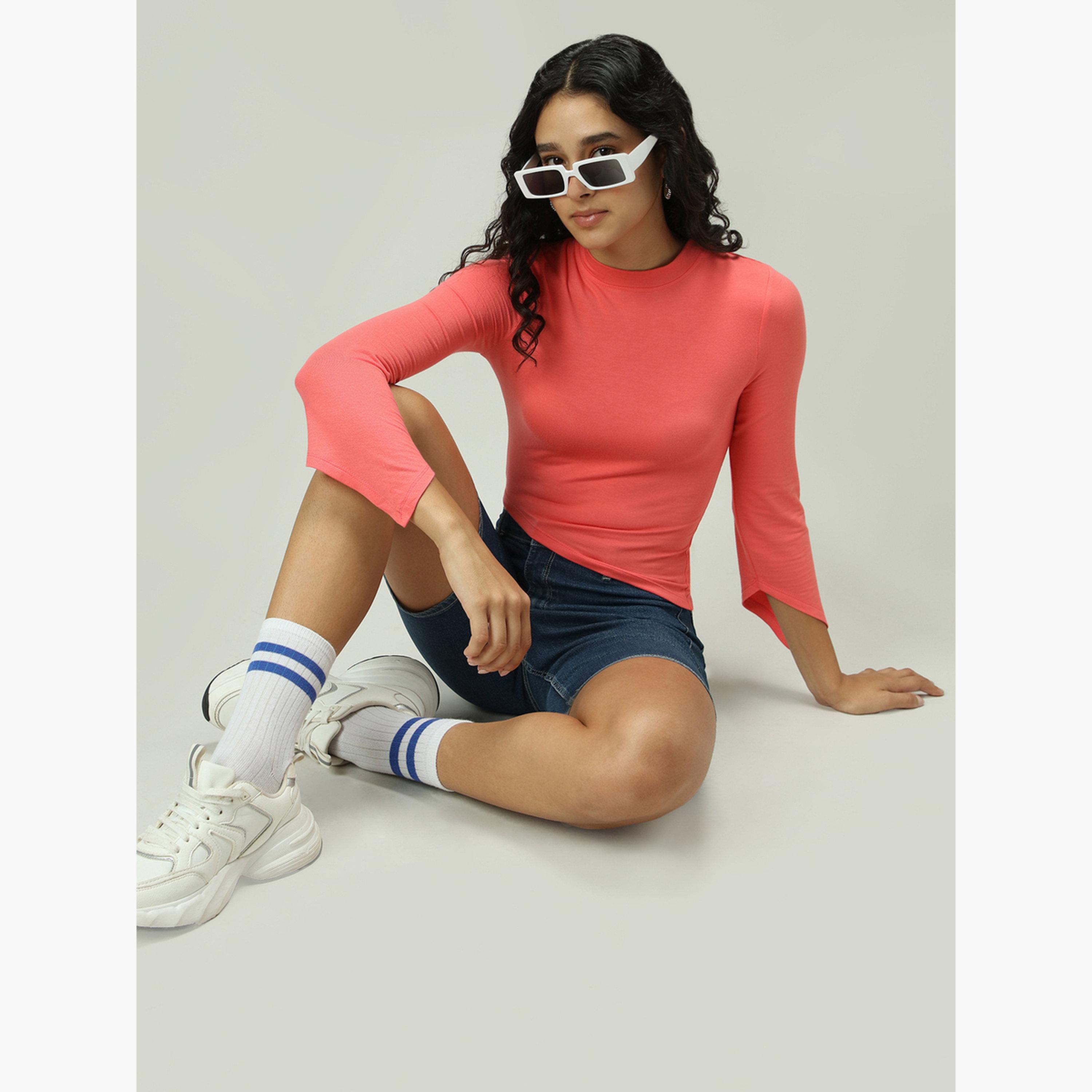 أوتزيدر × ستايلي - بلوزة وردية اللون بحاشية غير متماثلة-women-clothing-tshirts-image-3