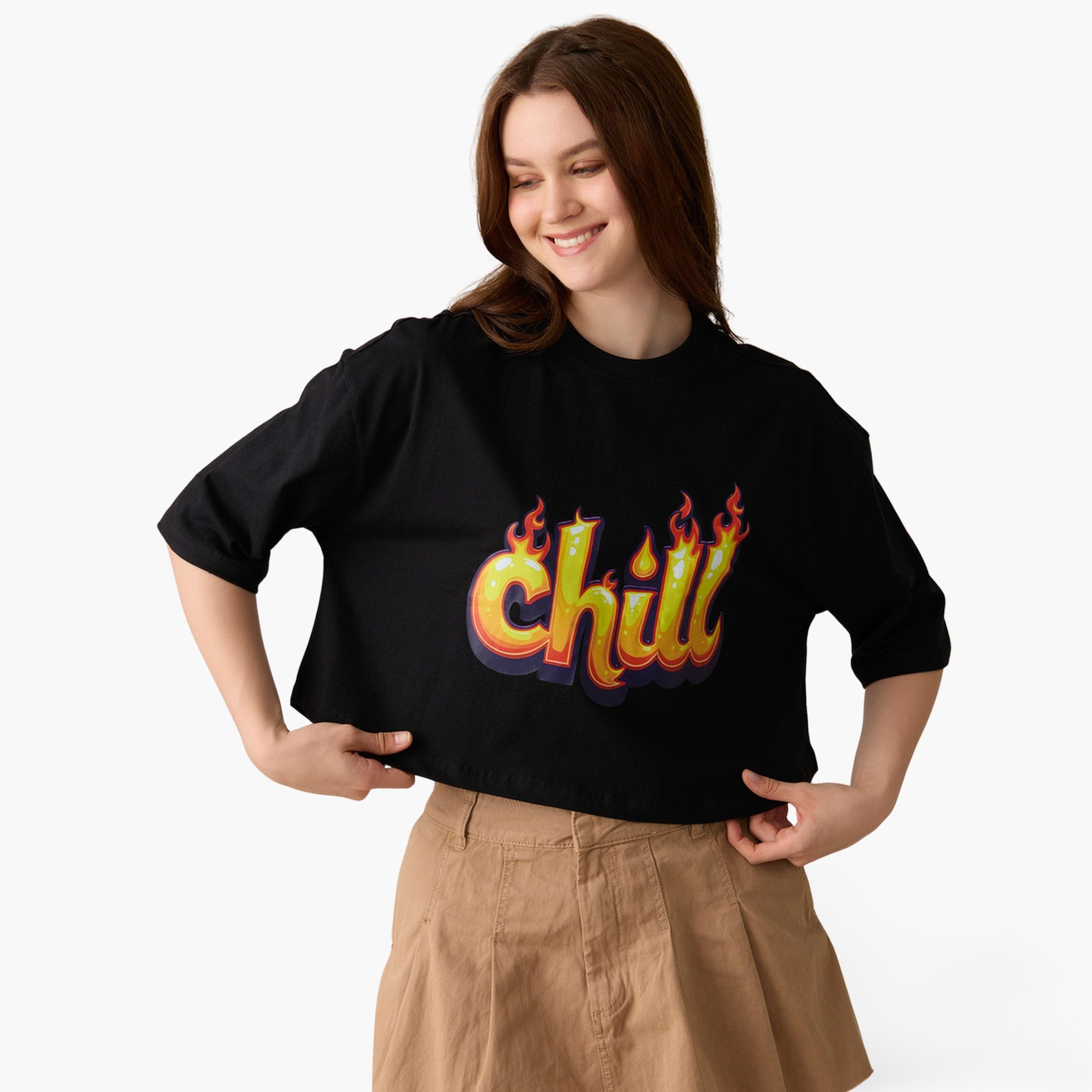 أوتزيدر × ستايلي - تي شيرت قصير أسود برسومات غرافيكية-women-clothing-tshirts-image-1