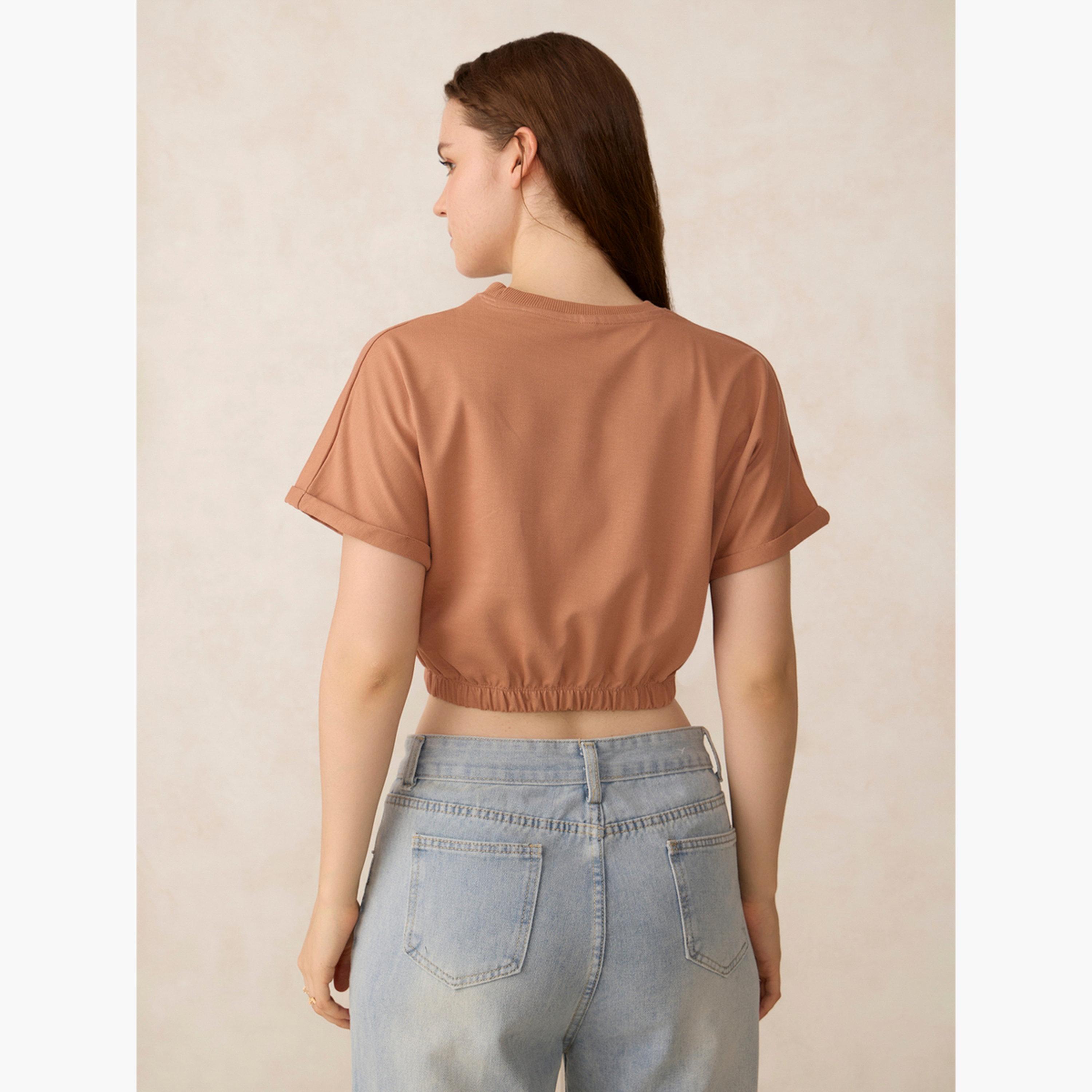 Outzidr X Styli Brown Elasticated Hem Crop T-Shirt-women-clothing-tshirts-image-5