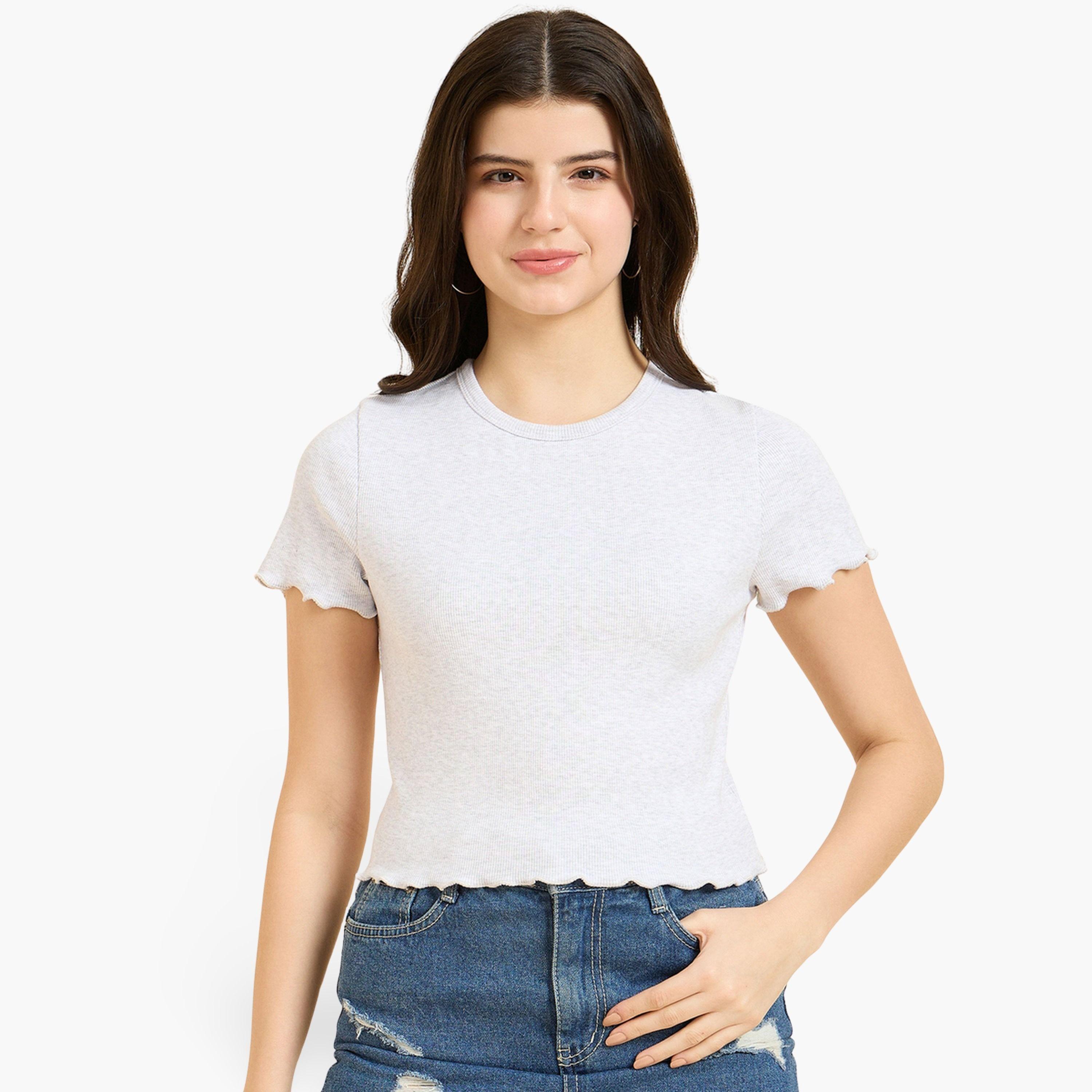 أوتزيدر × ستايلي - بلوزة رمادية مضلعة بحافة صدفية-women-clothing-tshirts-image-1