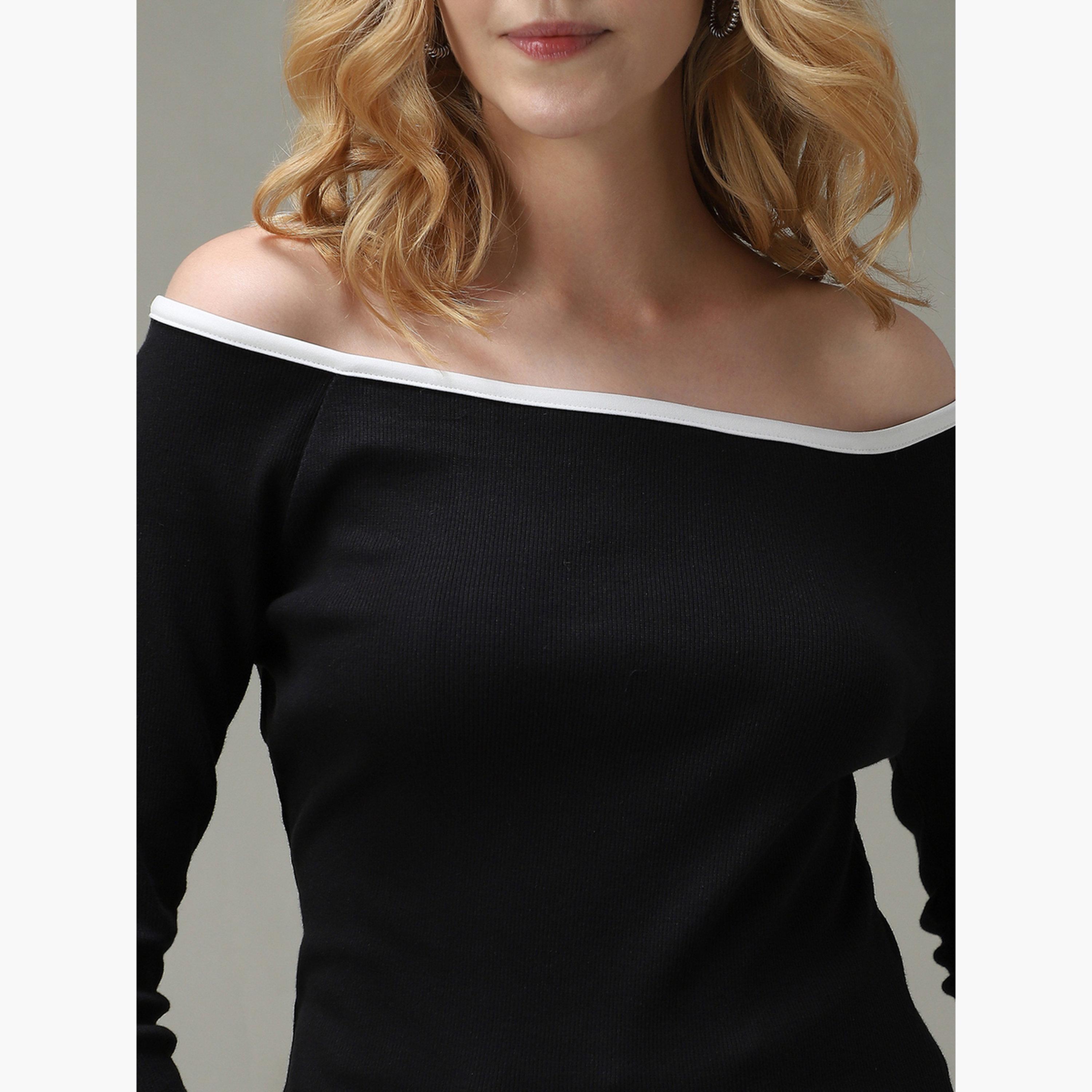 أوتزيدر × ستايلي - بلوزة سوداء محبوكة مضلعة متباينة الألوان-women-clothing-tshirts-image-5