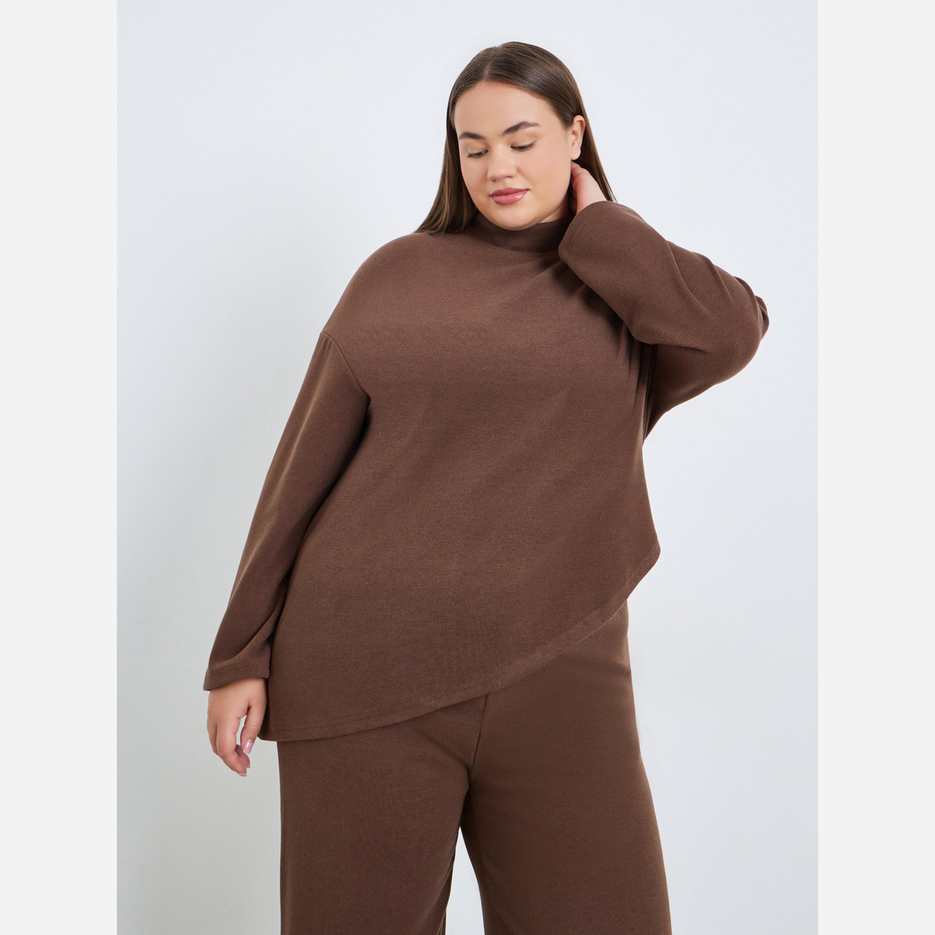 Styli Plus Size Asymmetrical Knit Top and Pants Co-Ords-women-clothing-coordsets-image-2