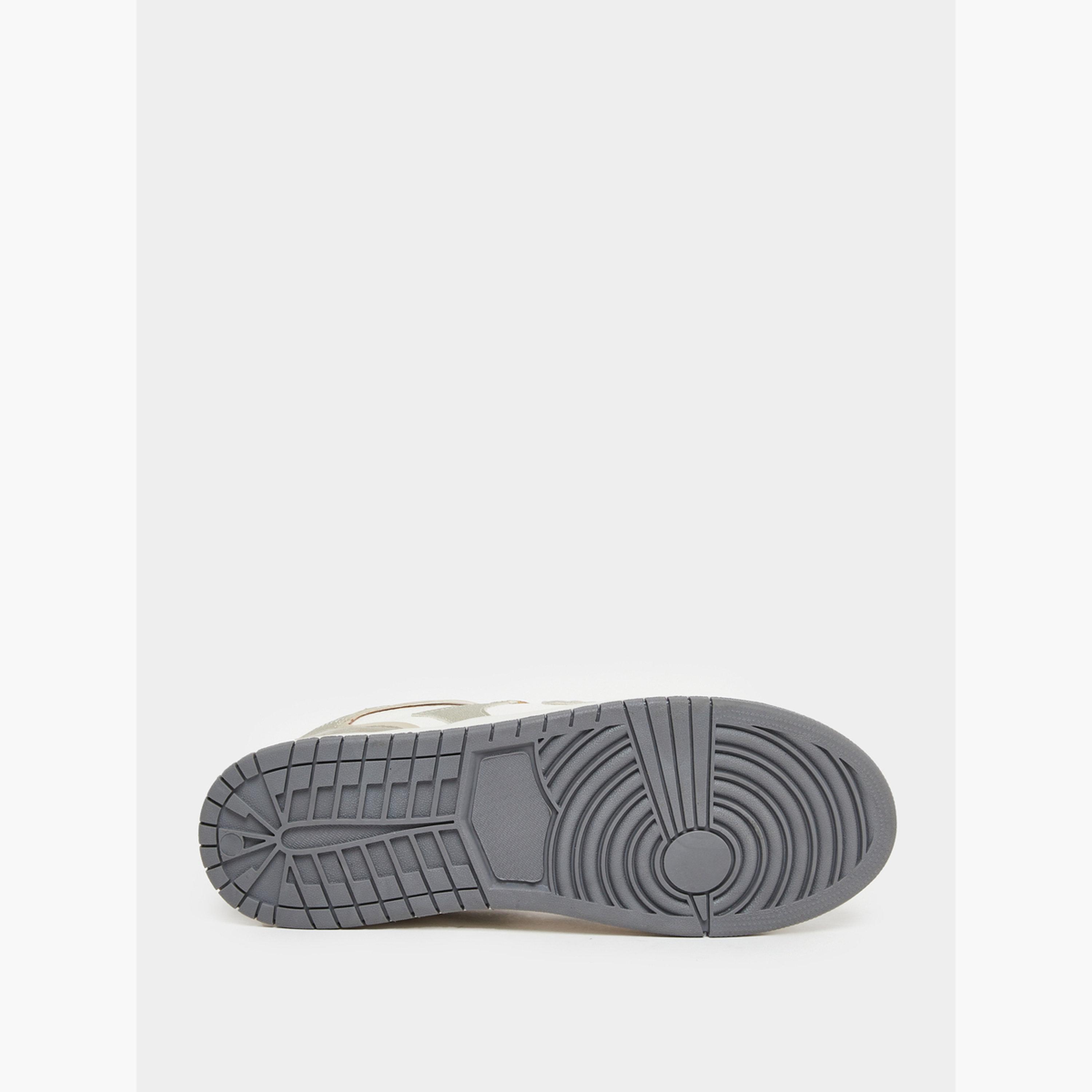 حذاء سنيكرز بألواح سويد-men-shoes-sneakers-image-6