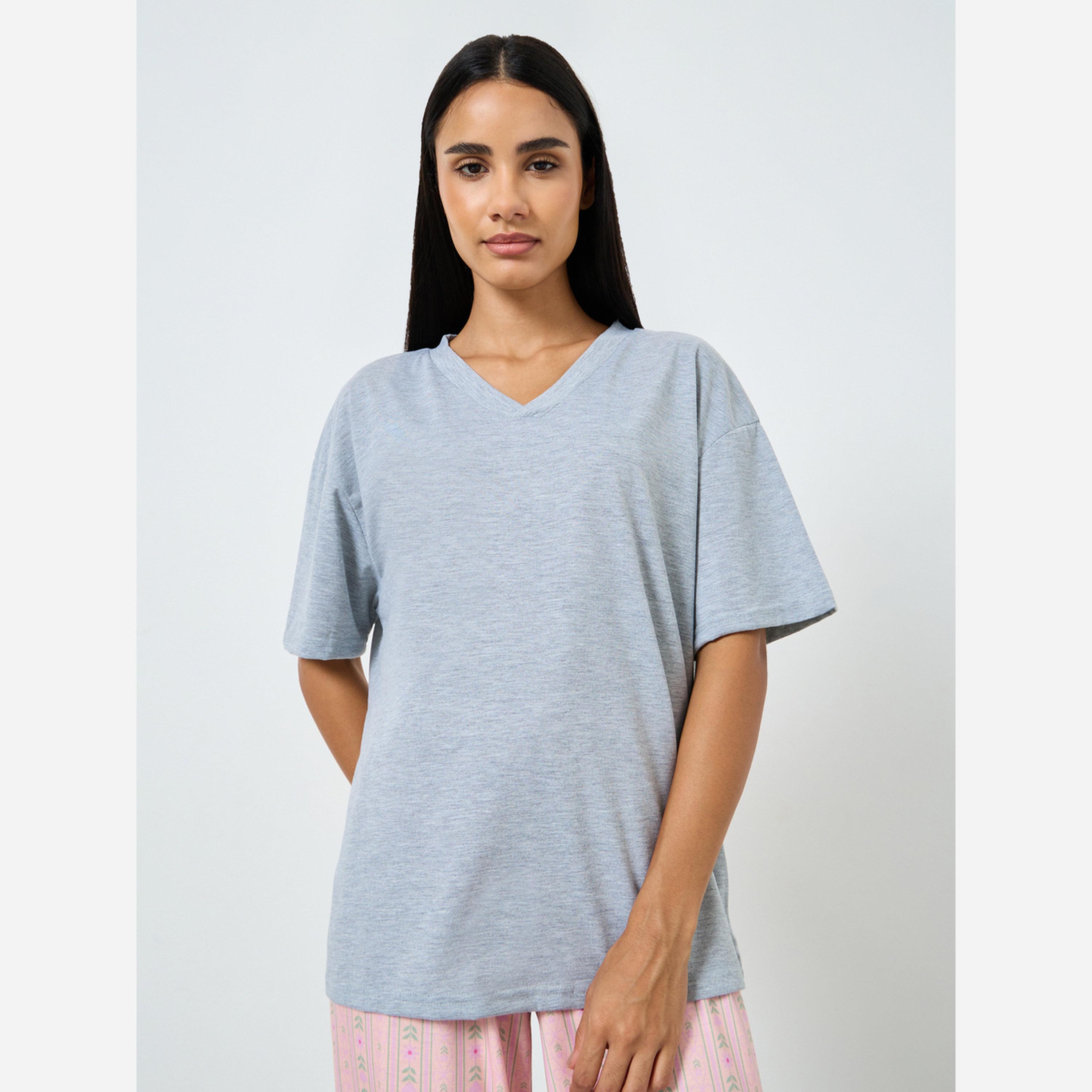 ستايلي - بيجاما تيشيرت سادة ياقة شكل سبعة وبنطال طبعة زهور-women-clothing-nightwear-pyjamas-longsets-image-2