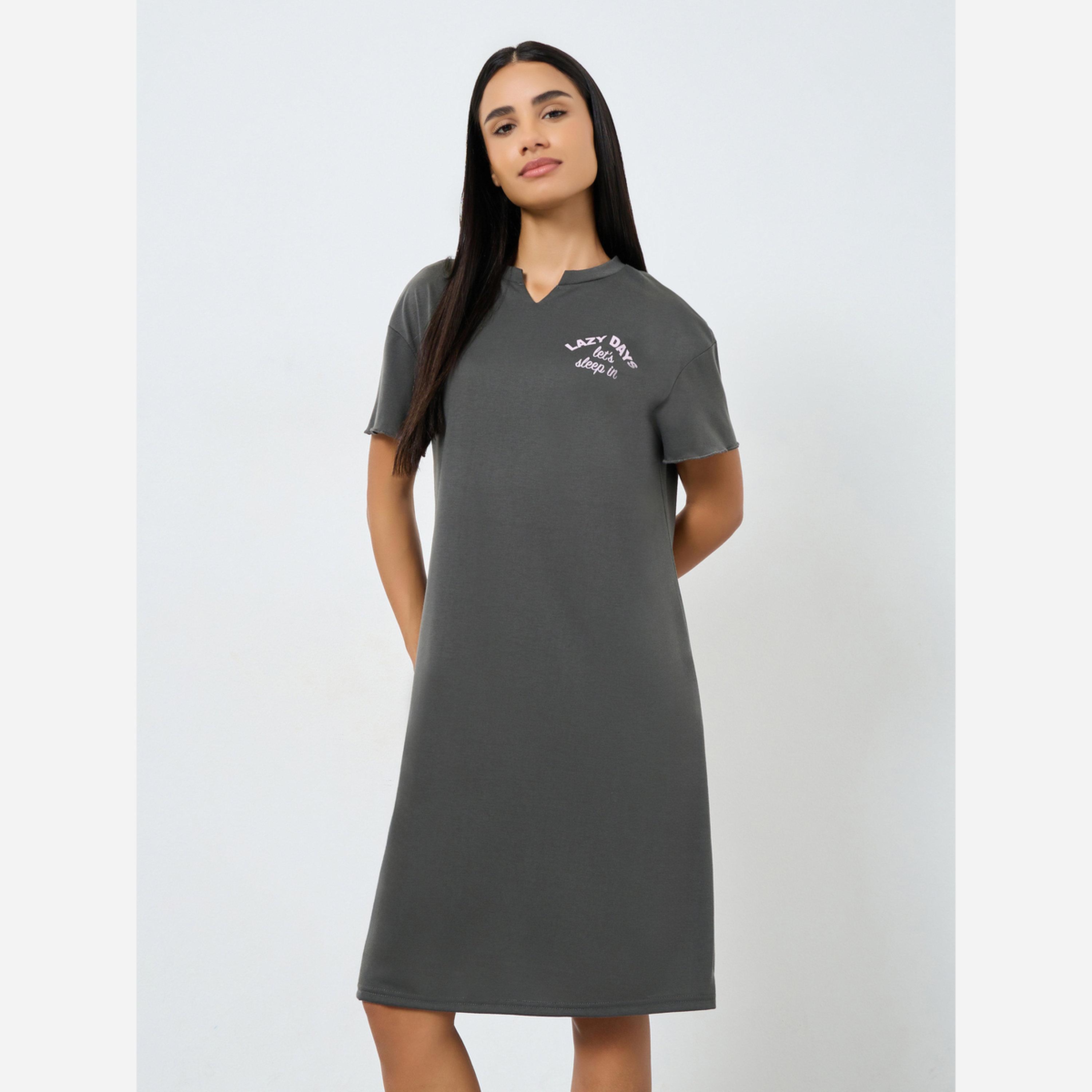 ستايلي - فستان نوم أكمام منسدلة وكتفين منسدلين وياقة مفتوحة-women-clothing-nightwear-nighties-image-2