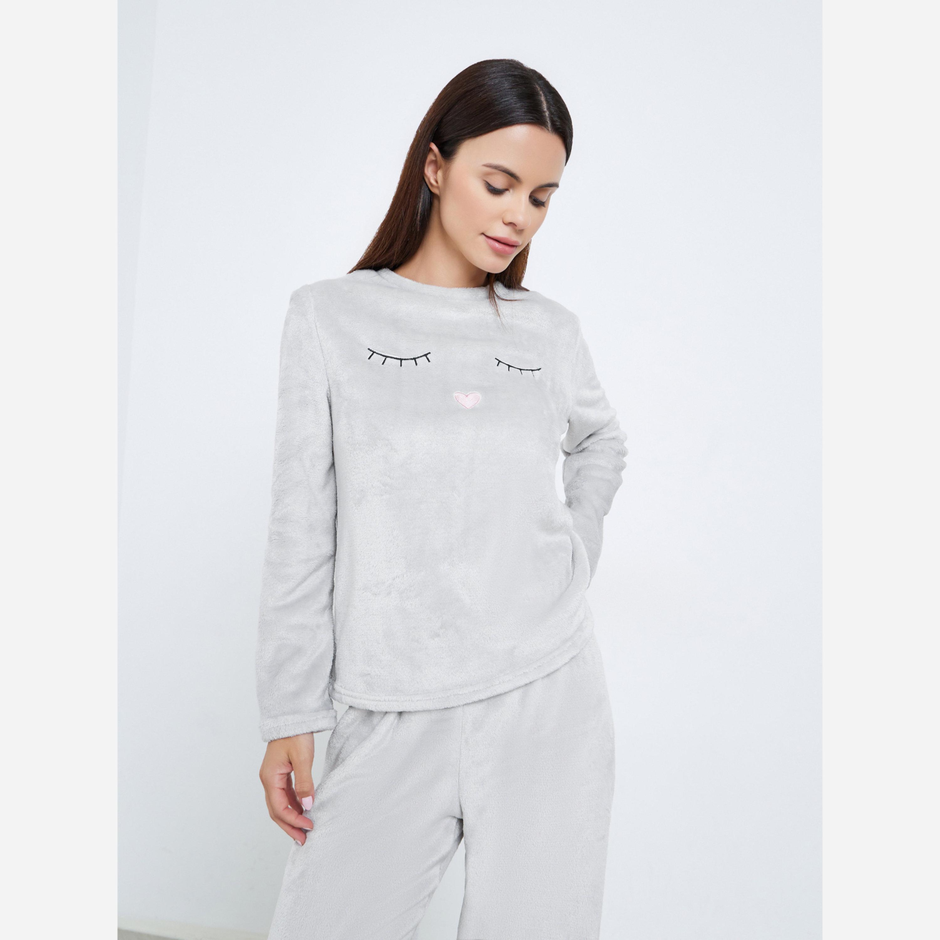 ستايلي - بيجاما بلوزة صوف أكمام طويلة مزينة بتطريز-women-clothing-nightwear-pyjamas-longsets-image-2