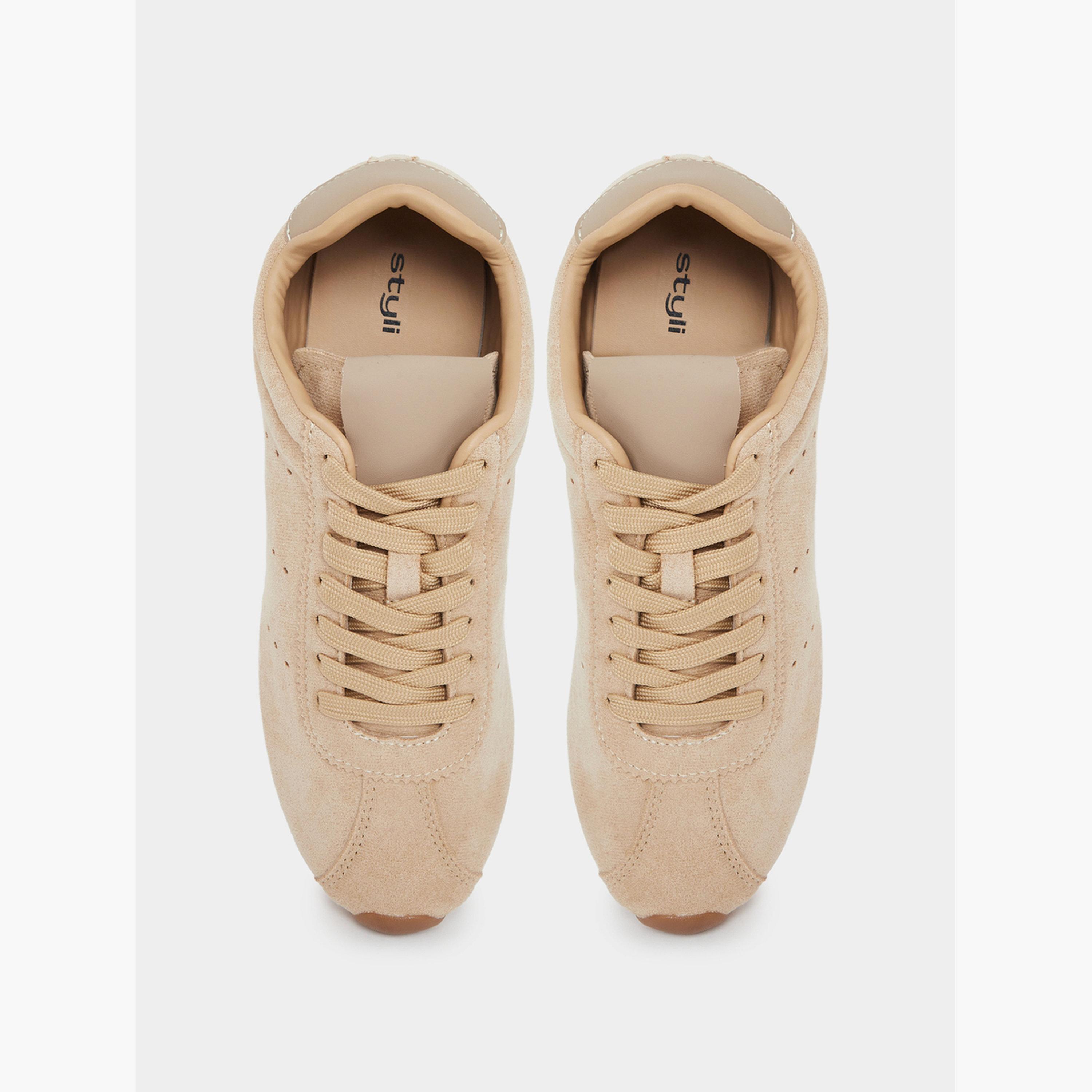 حذاء سنيكرز برباط مظهر جلد سويدي-women-shoes-sneakers-image-5