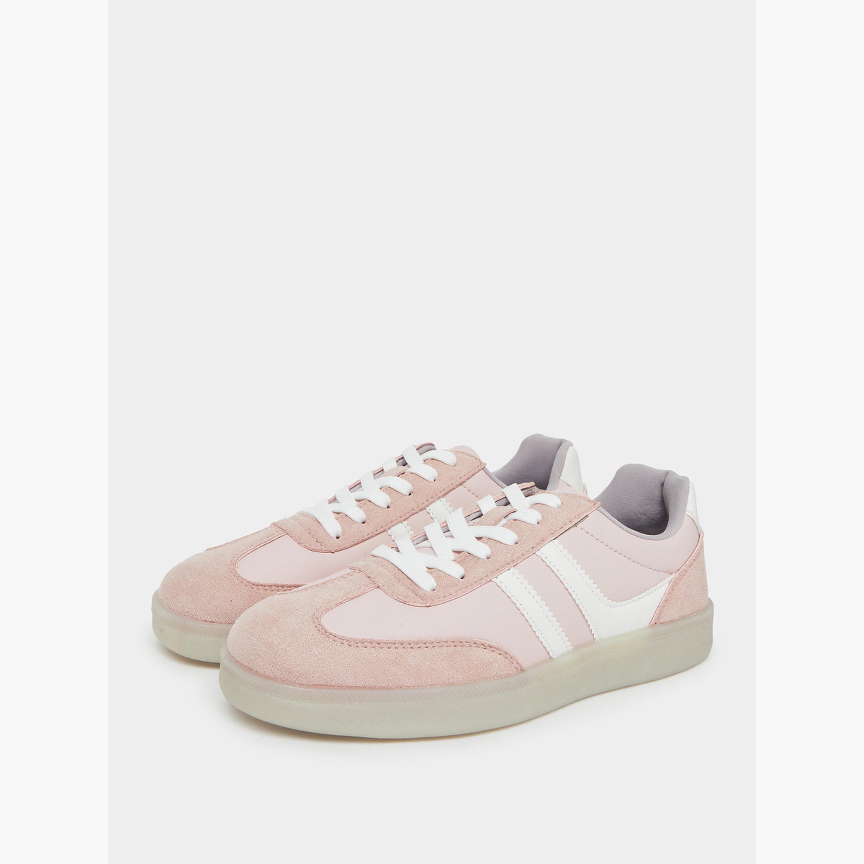 حذاء سنيكرز ريترو برباط غلق-women-shoes-sneakers-image-1