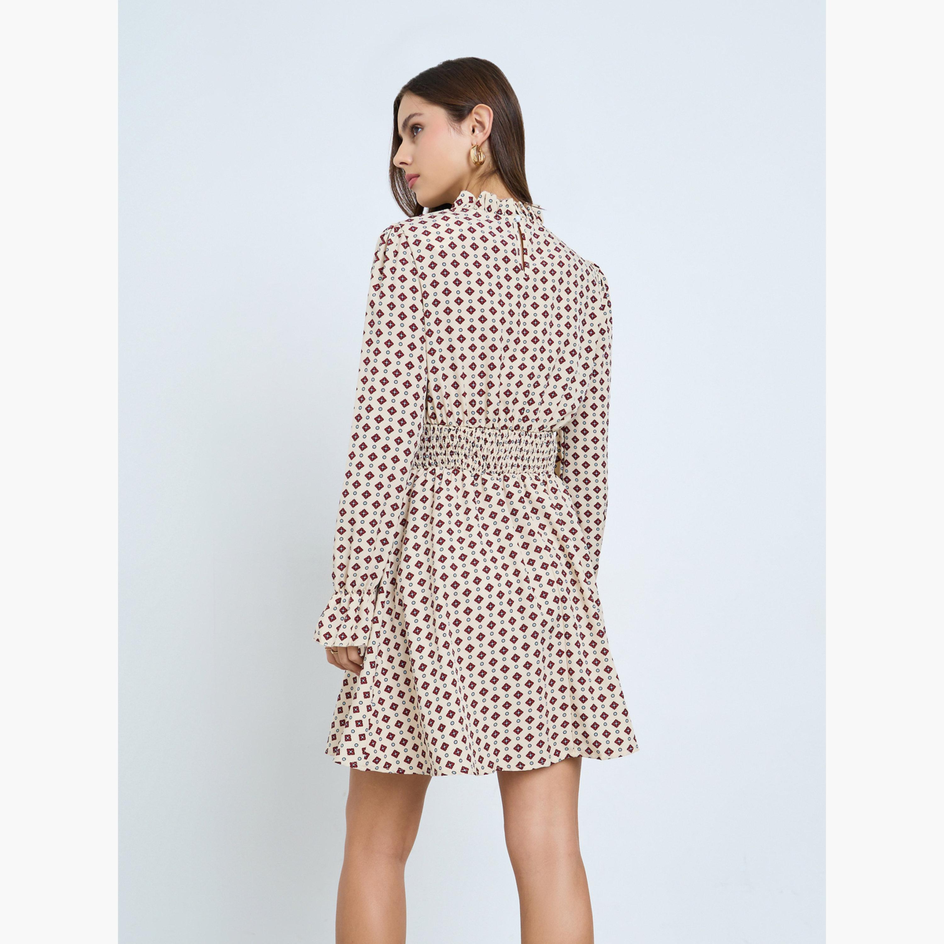 تيك تو - فستان قصير تصميم A بلون بيج مزخرف بالكامل-women-clothing-dresses-image-3