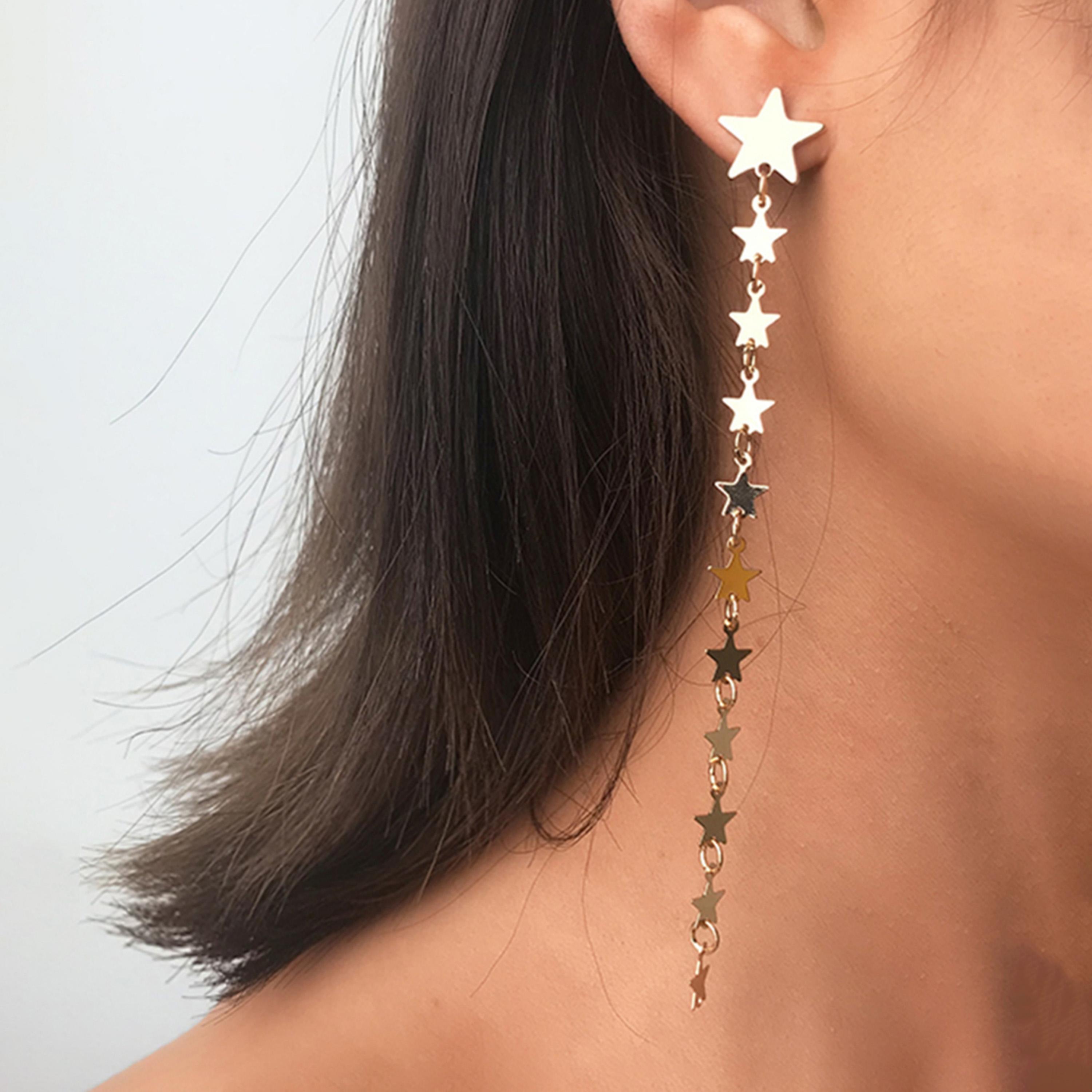 تيك تو - أقراط ذهبية متدلية على شكل نجمة-women-watchesandjewellery-jewellery-earrings-image-2