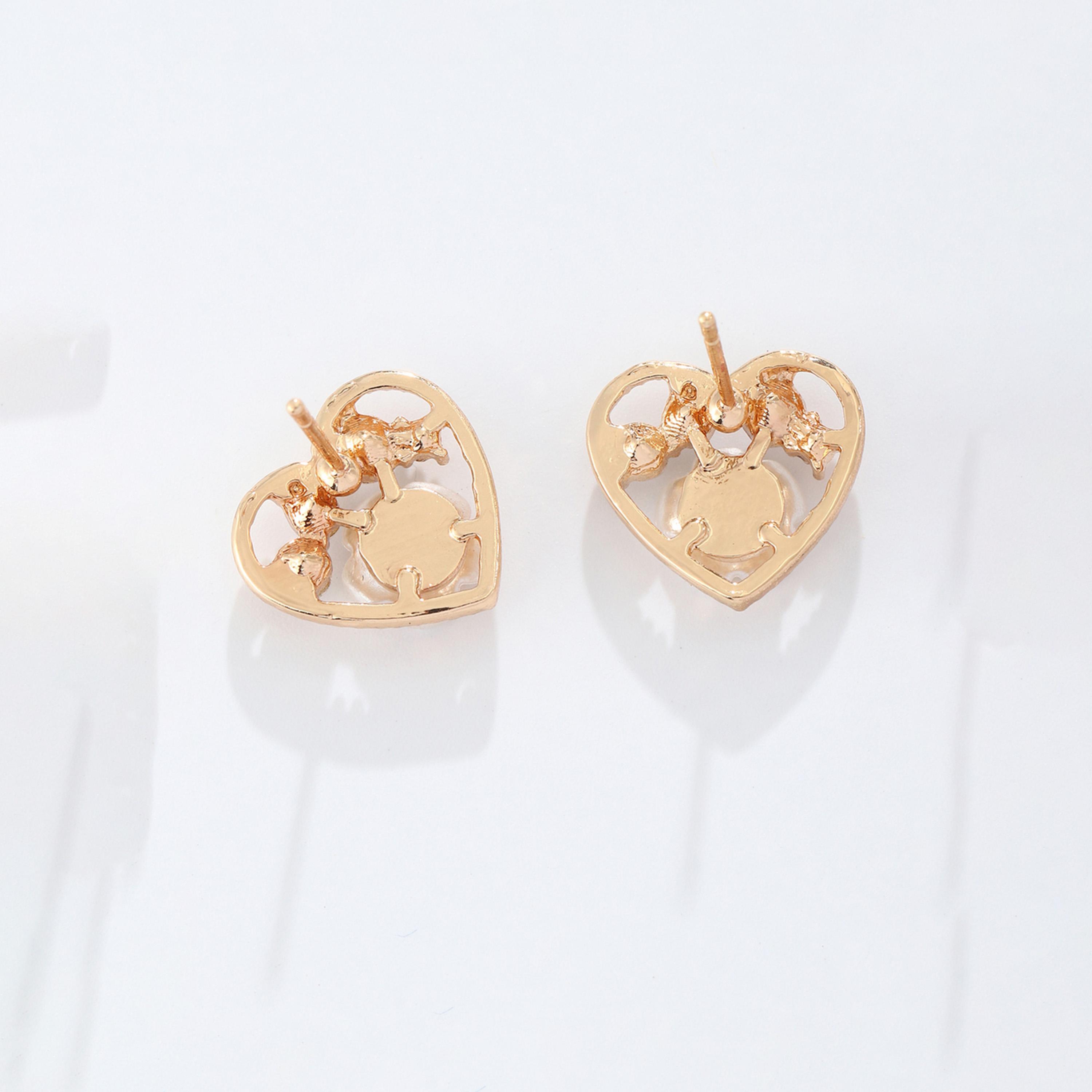 تيك تو - أقراط على شكل قلب مزينة بأحجار الراين والزهور-women-watchesandjewellery-jewellery-earrings-image-5