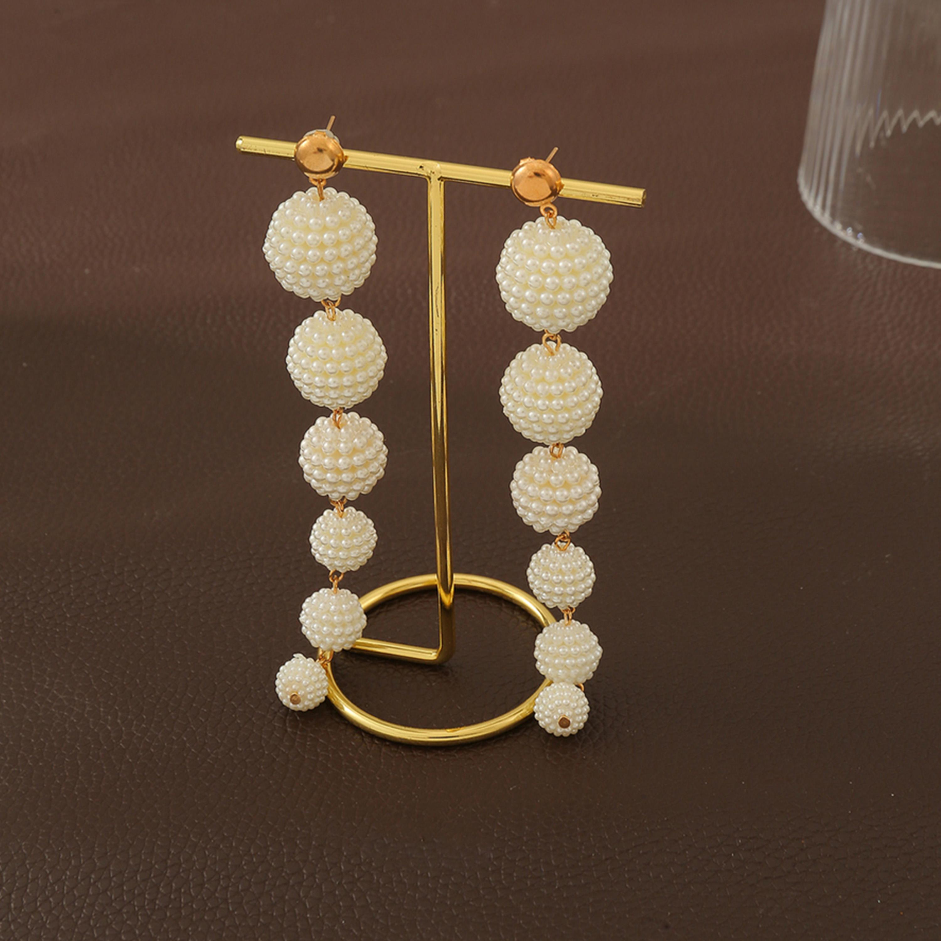 تيك تو - أقراط شراشيب لؤلؤ صناعي-women-watchesandjewellery-jewellery-earrings-image-3