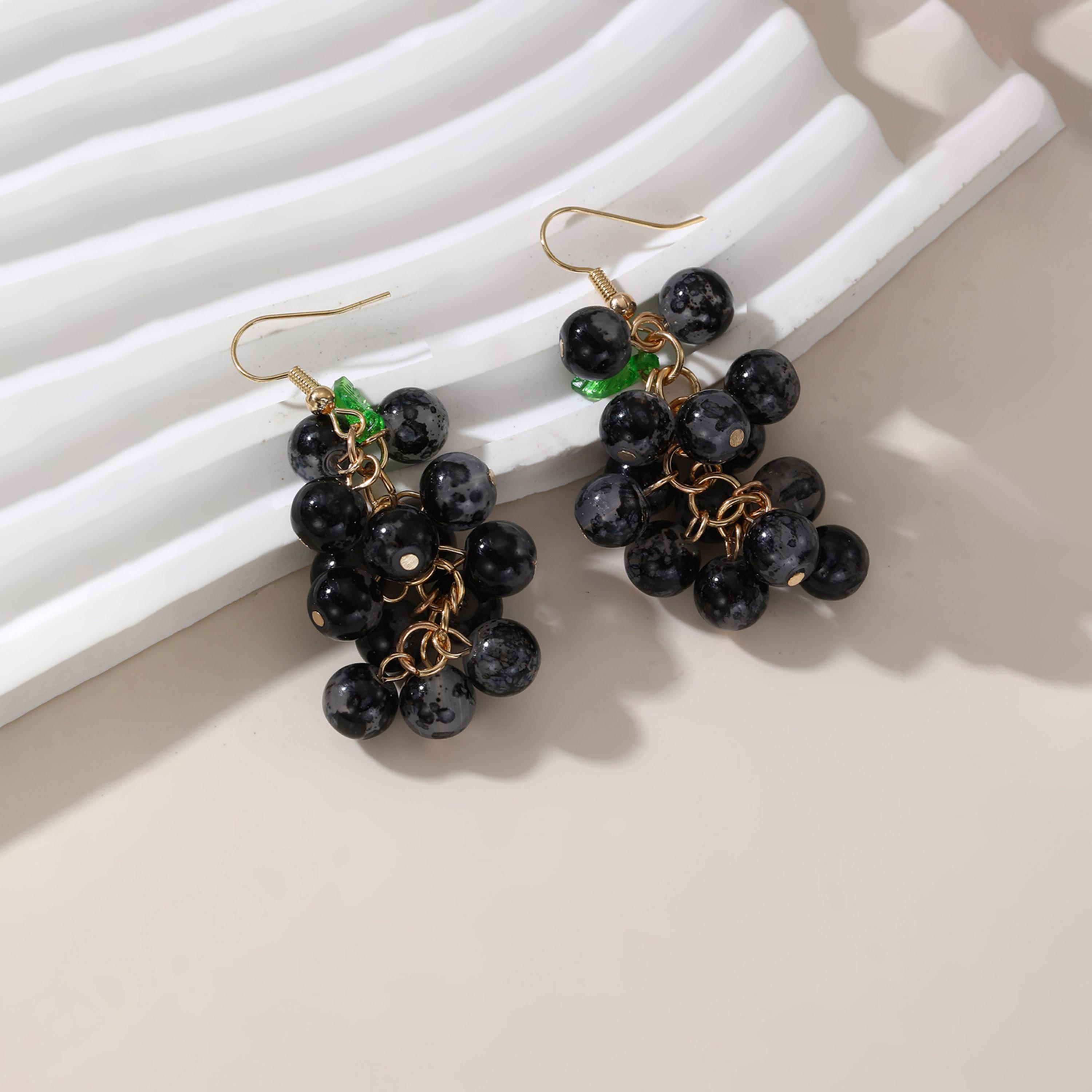 تيك تو - أقراط متدلية على شكل عنب أسود-women-watchesandjewellery-jewellery-earrings-image-3