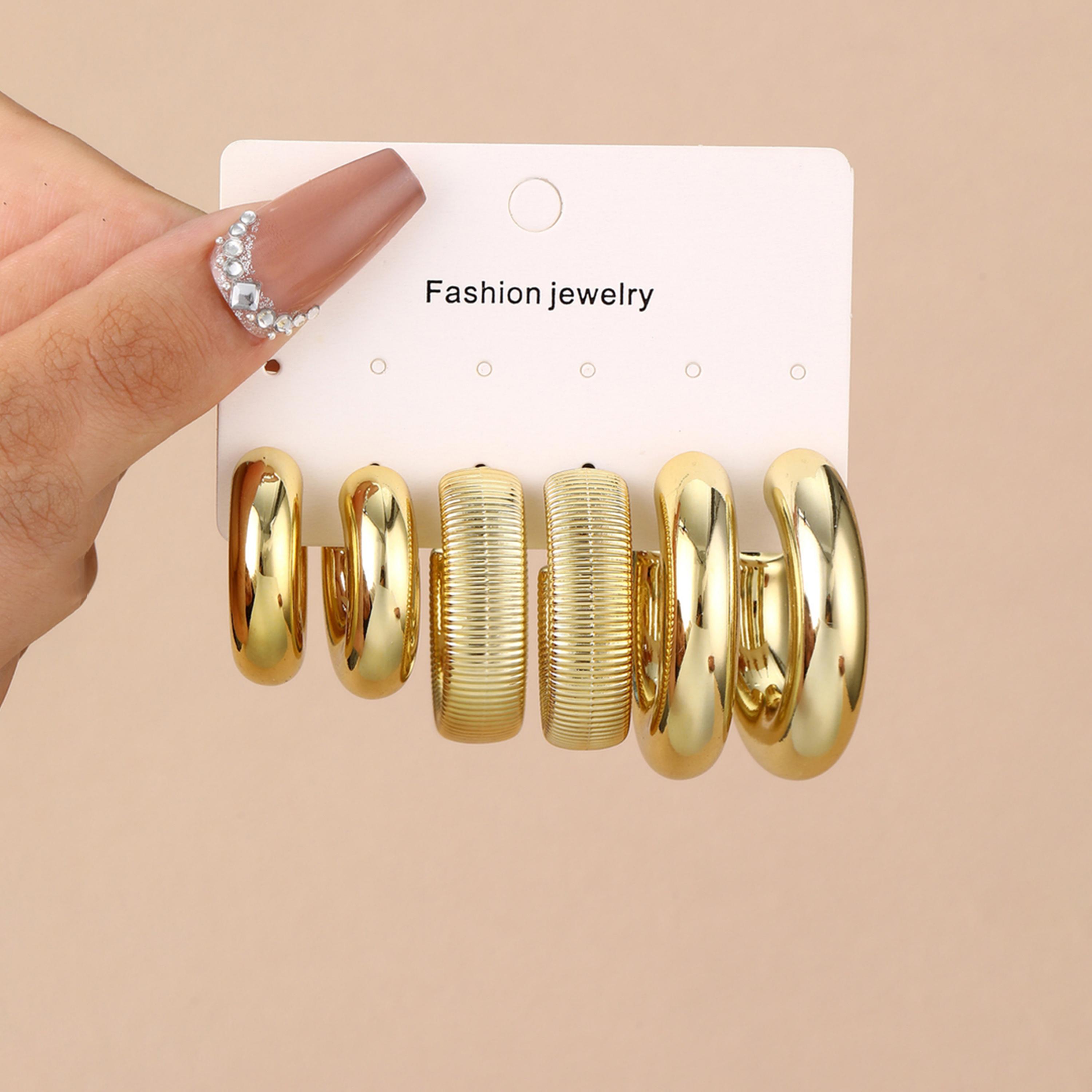 تيك تو - مجموعة من 3 أقراط ذهبية دائرية-women-watchesandjewellery-jewellery-earrings-image-2