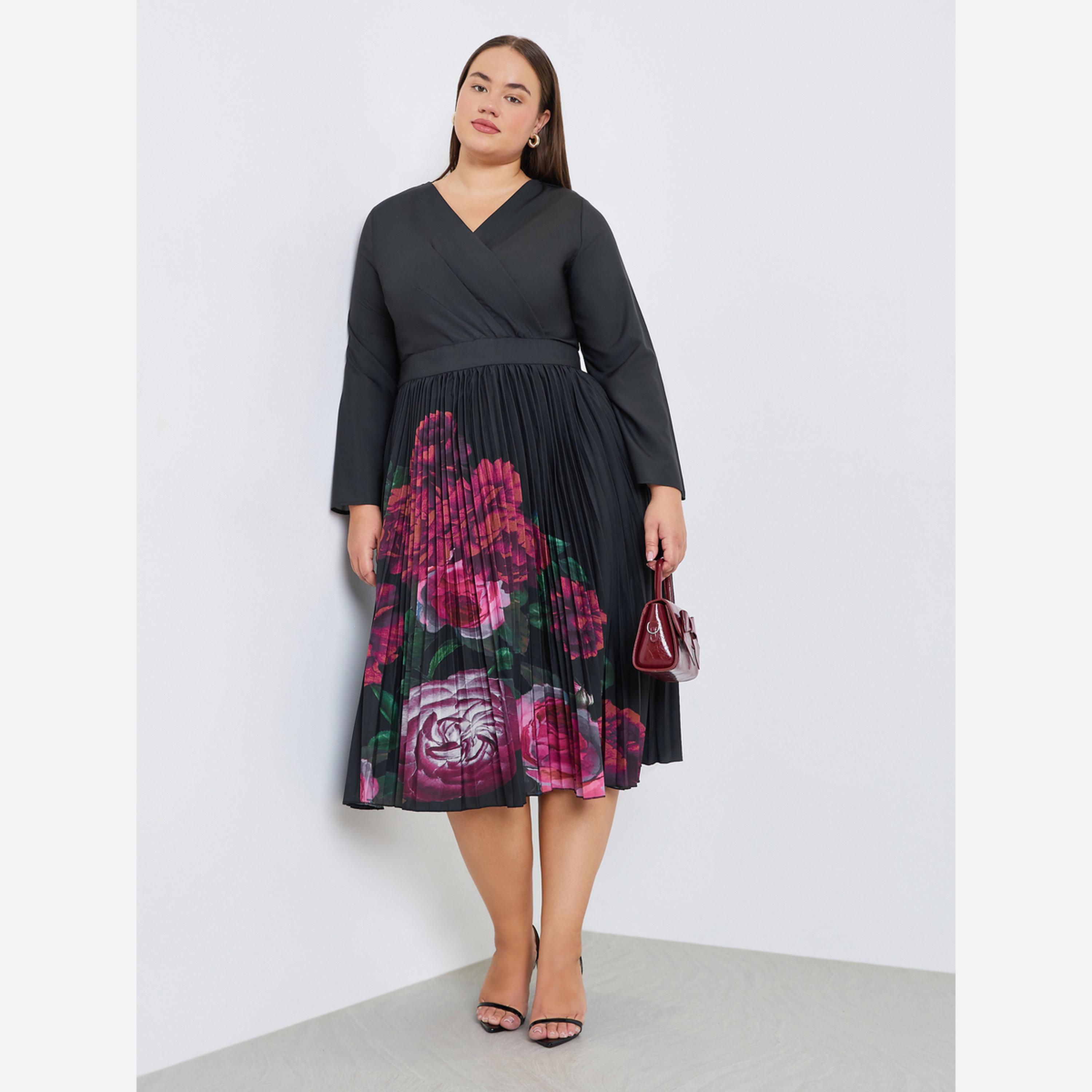 Styli Plus Size Floral Pleated Midi Dress-women-clothing-dresses-image-1
