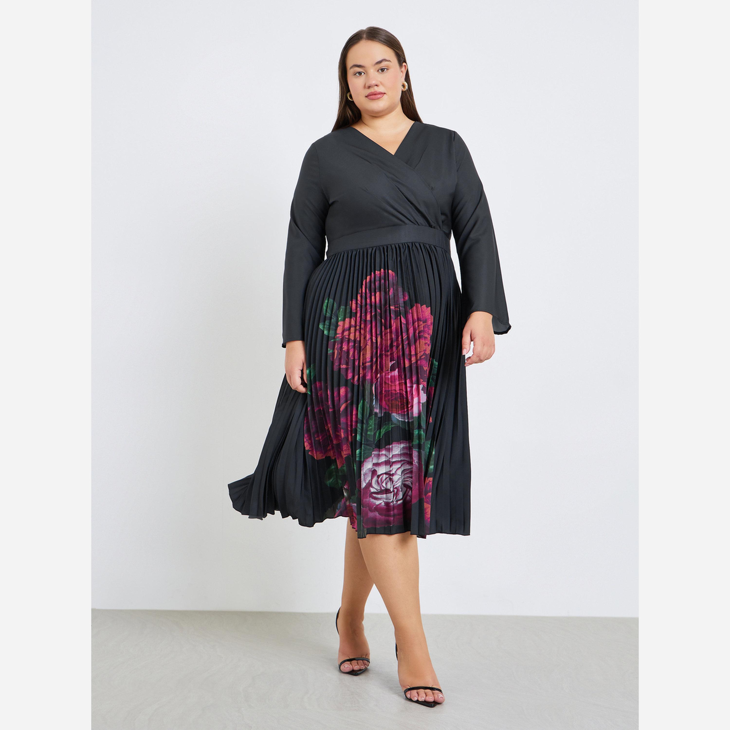 Styli Plus Size Floral Pleated Midi Dress-women-clothing-dresses-image-2