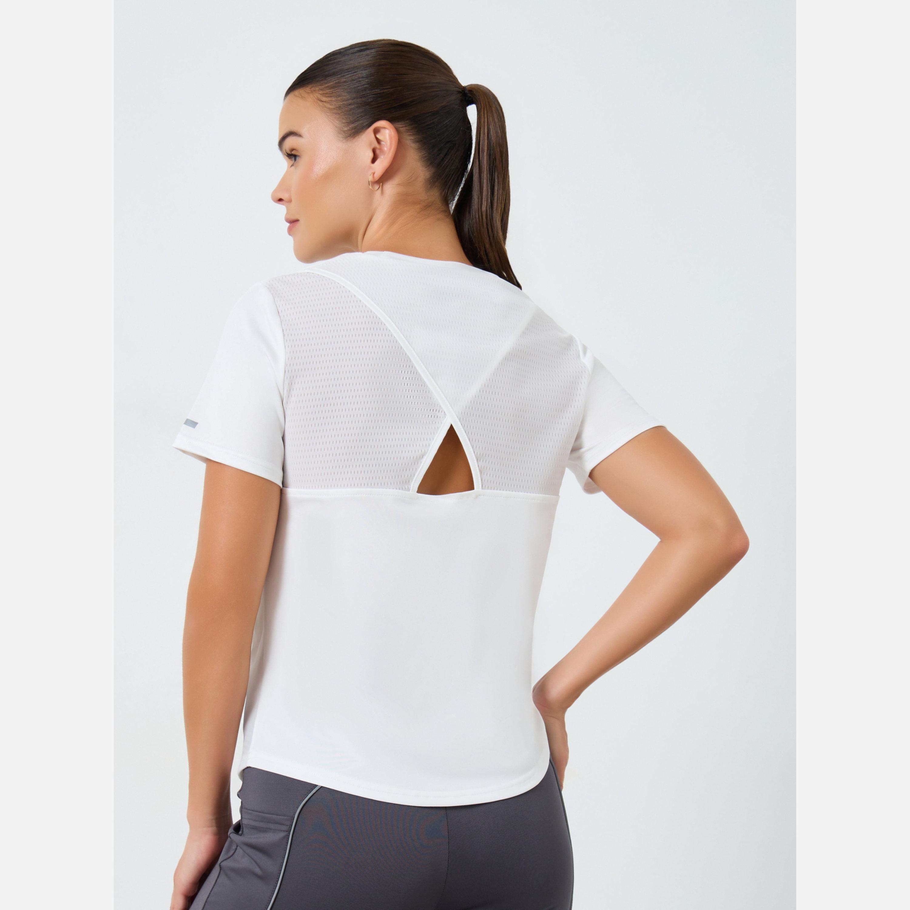 ستايلي - توب أكمام قصيرة مع طبقة مكشوفة وتفصيل شبكي خلفي-women-clothing-sportswearandactivewear-tshirtsandvests-image-4