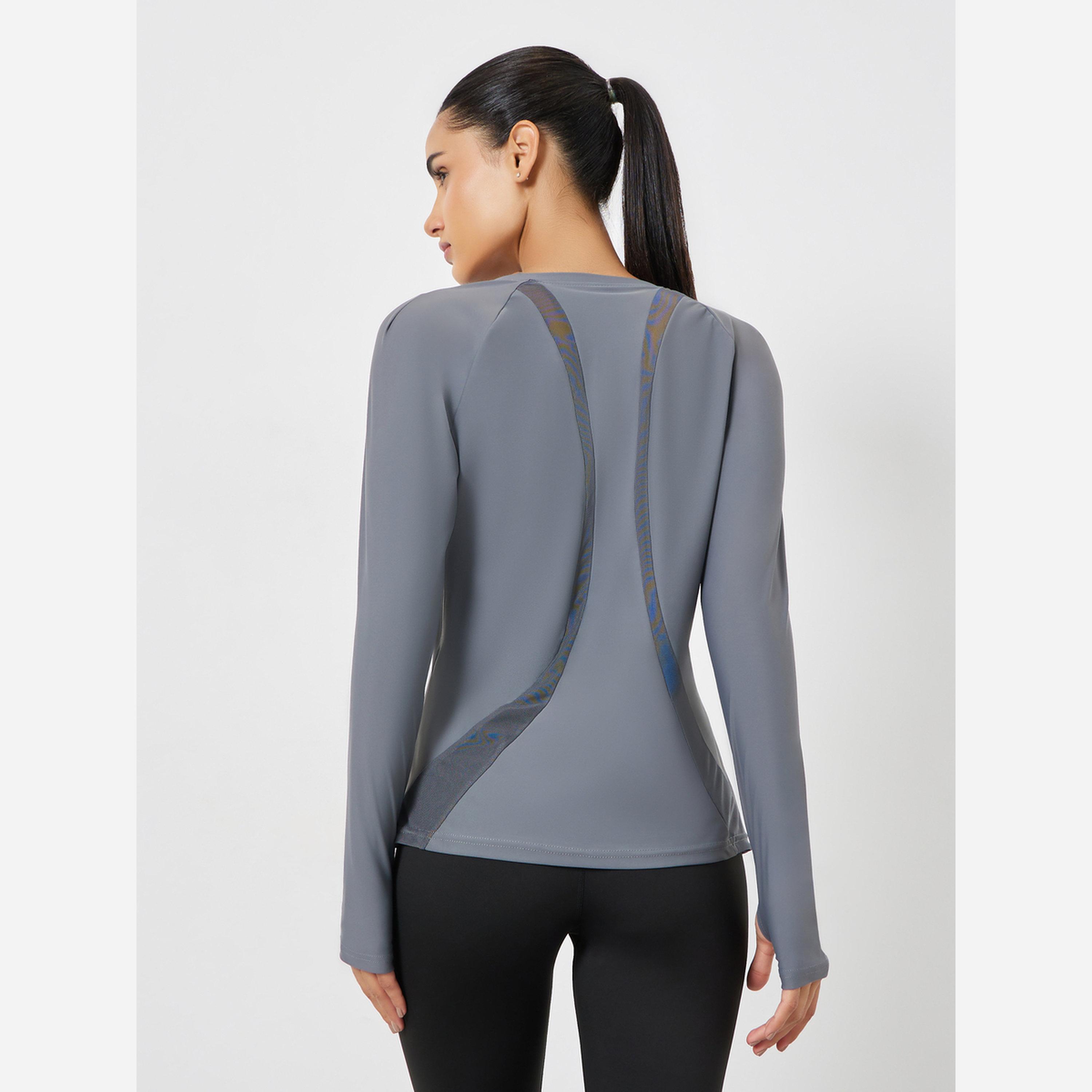ستايلي - بلوزة للنساء مع تفاصيل مشبكة خلفية مزدوجة وتصميم منحني-women-clothing-sportswearandactivewear-tshirtsandvests-image-5