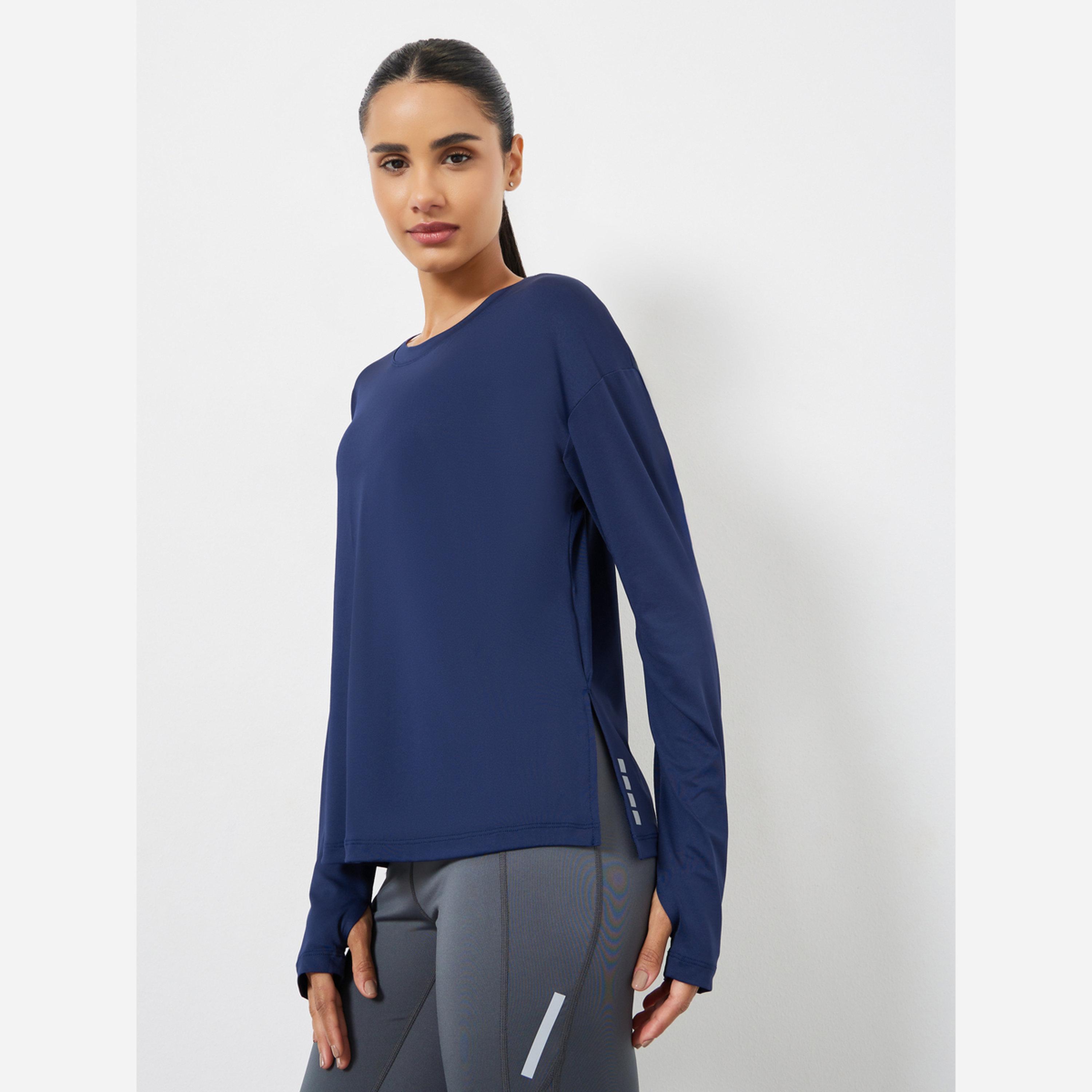 Styli Side Slit Dotted Reflective Stripe Thumbhole Long Sleeve Top-women-clothing-sportswearandactivewear-tshirtsandvests-image-4