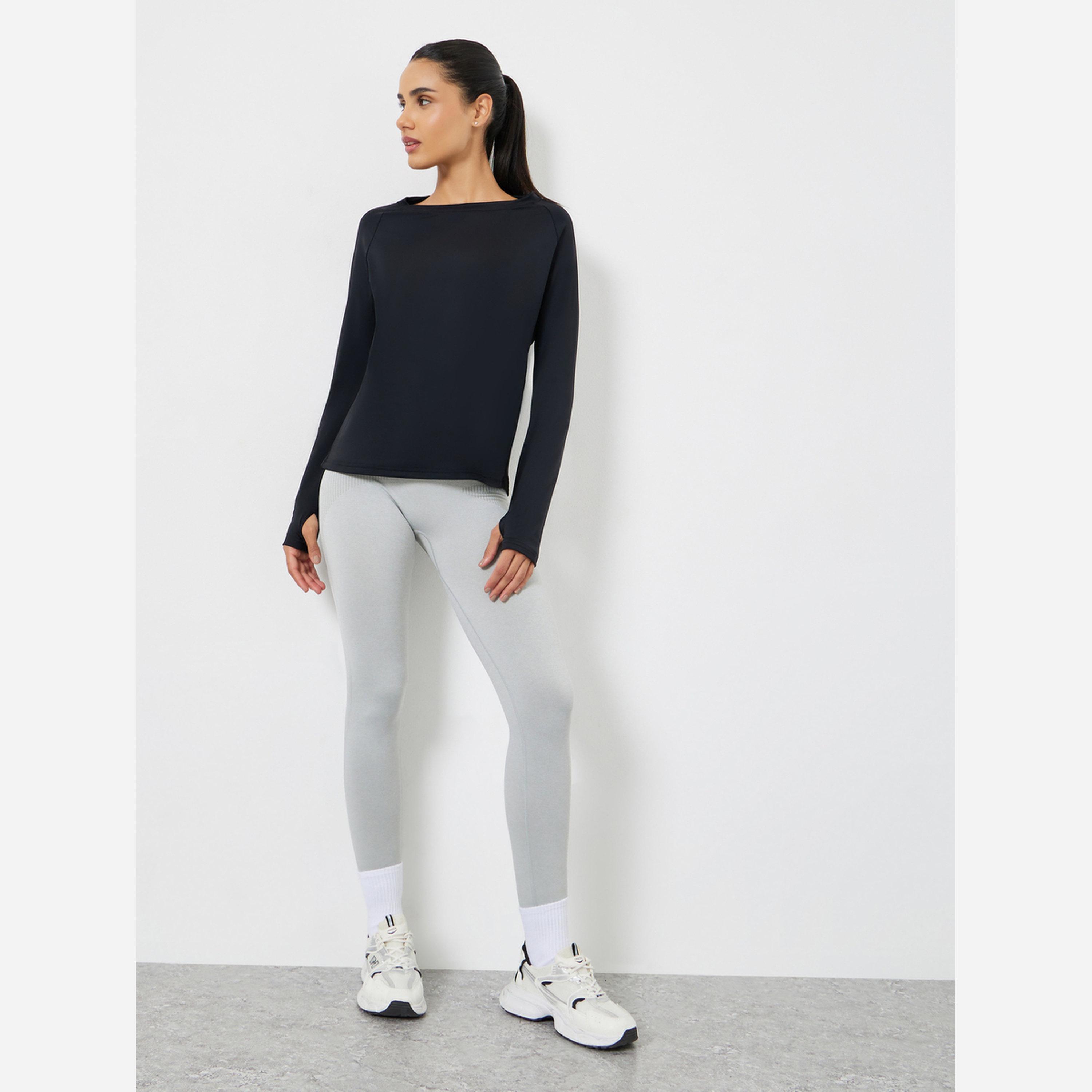 ستايلي - بلوزة أكمام طويلة تصميم خلفي مميز وفتحة خلفية.-women-clothing-sportswearandactivewear-tshirtsandvests-image-2