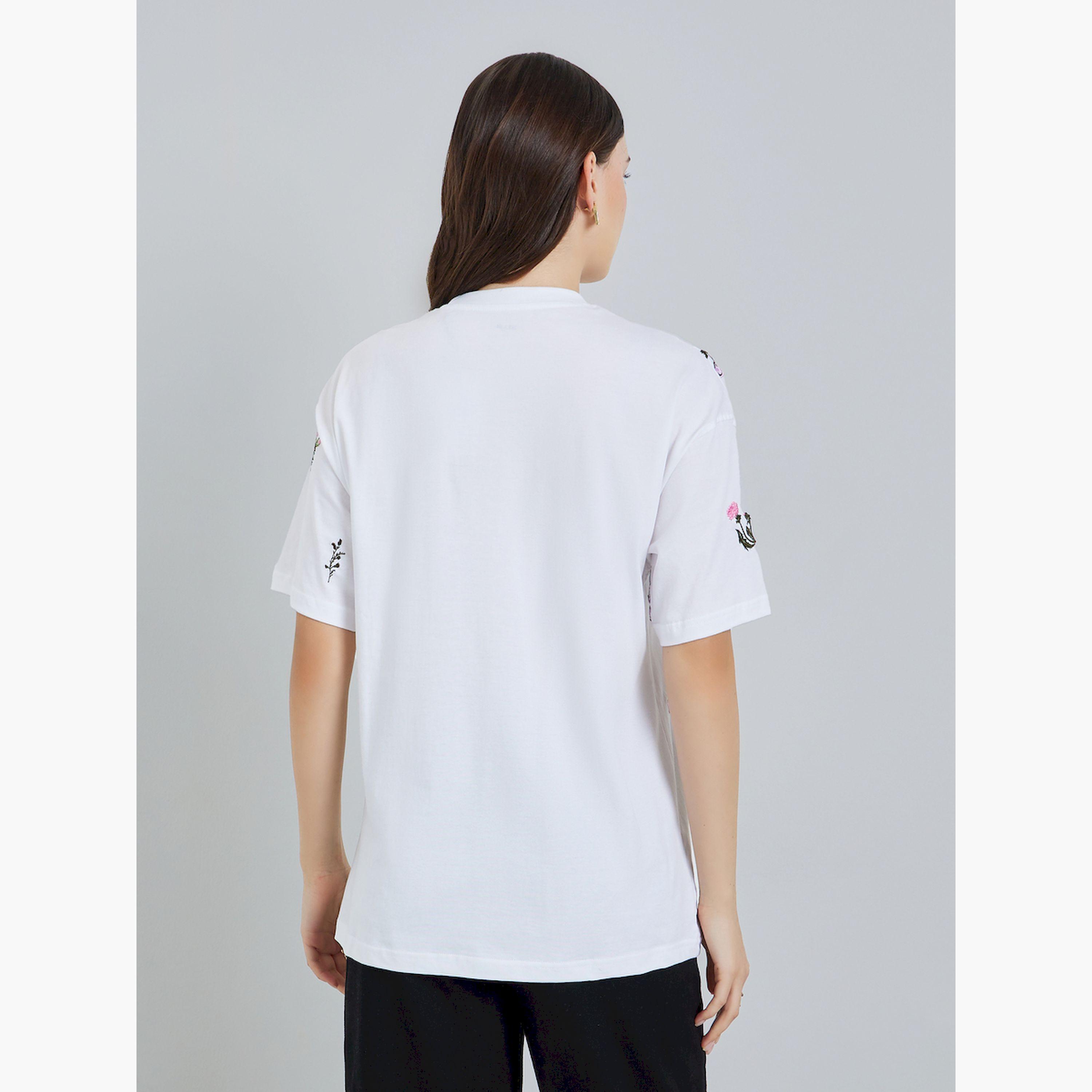 تيشيرت واسع مُطرّز بزهور مع أكمام قصيرة-women-clothing-tshirts-image-3