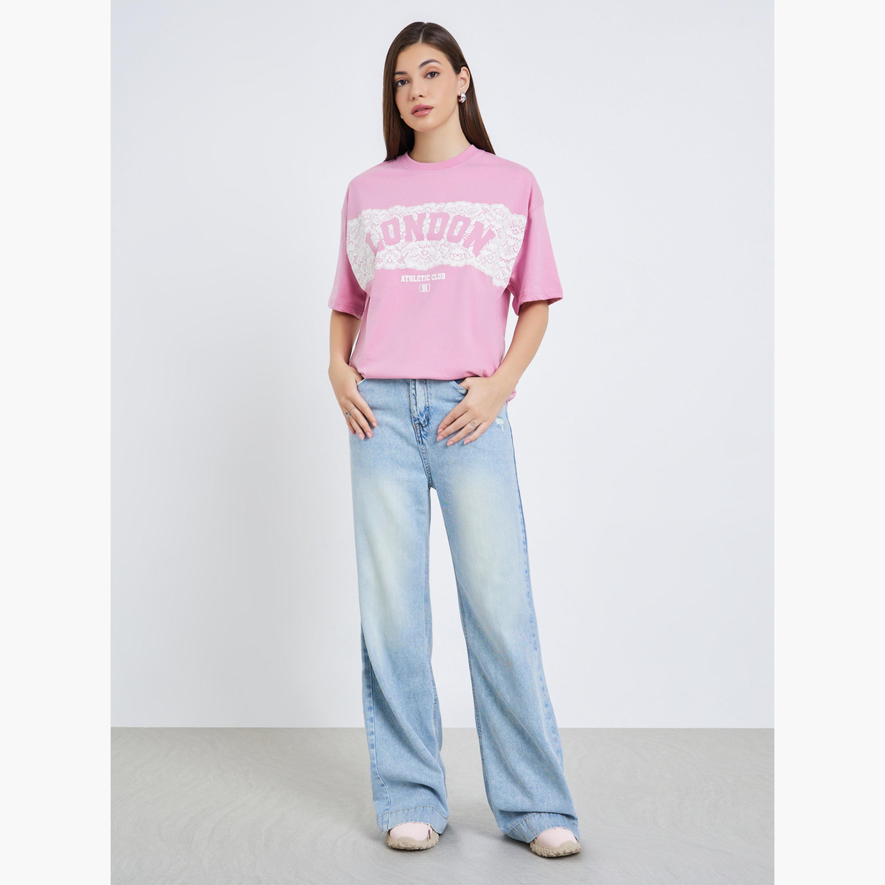 Styli Women Light Pink London Slogan Oversized T-Shirt-women-clothing-tshirts-image-2
