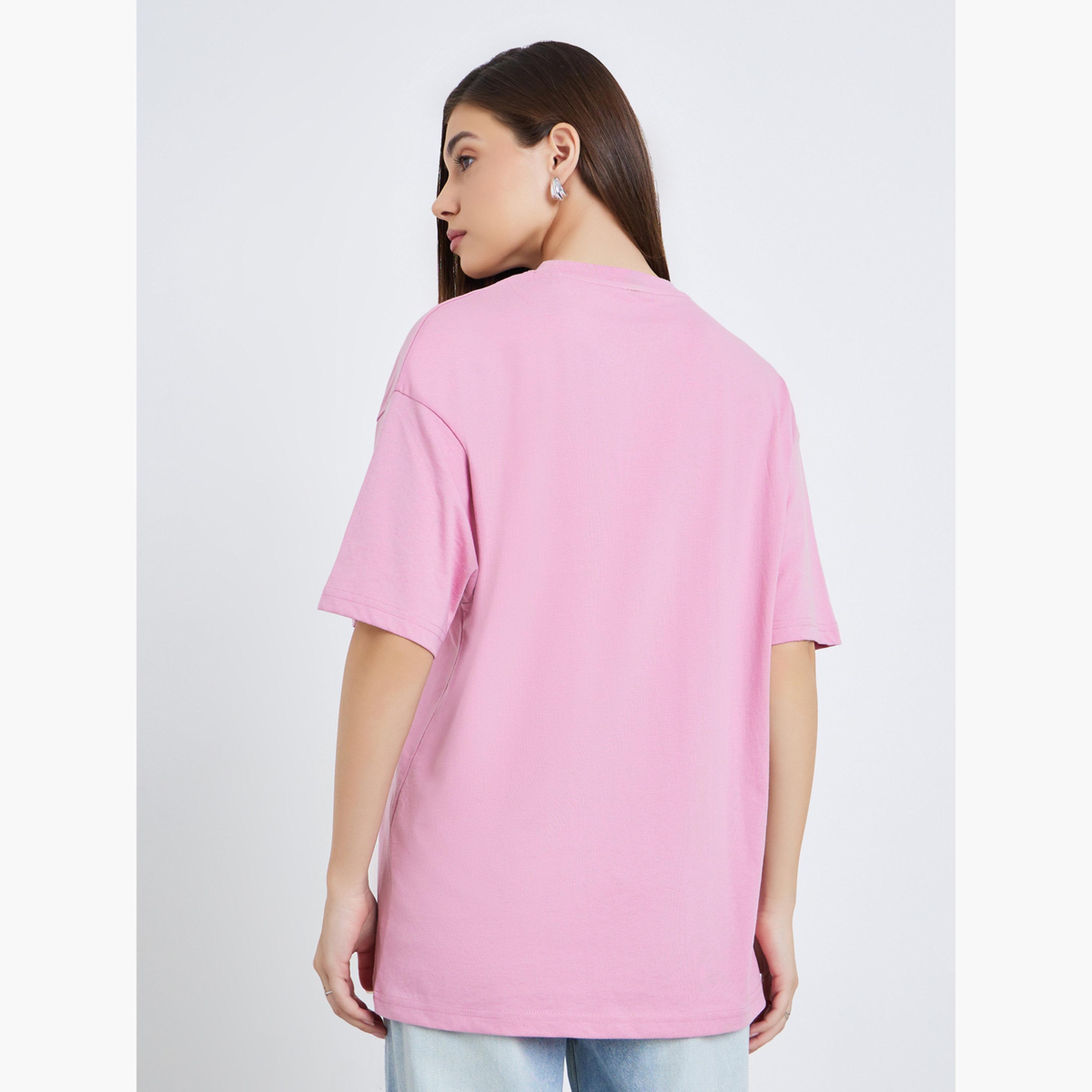 تيشيرت بشعار لندن وقصة واسعة-women-clothing-tshirts-image-5