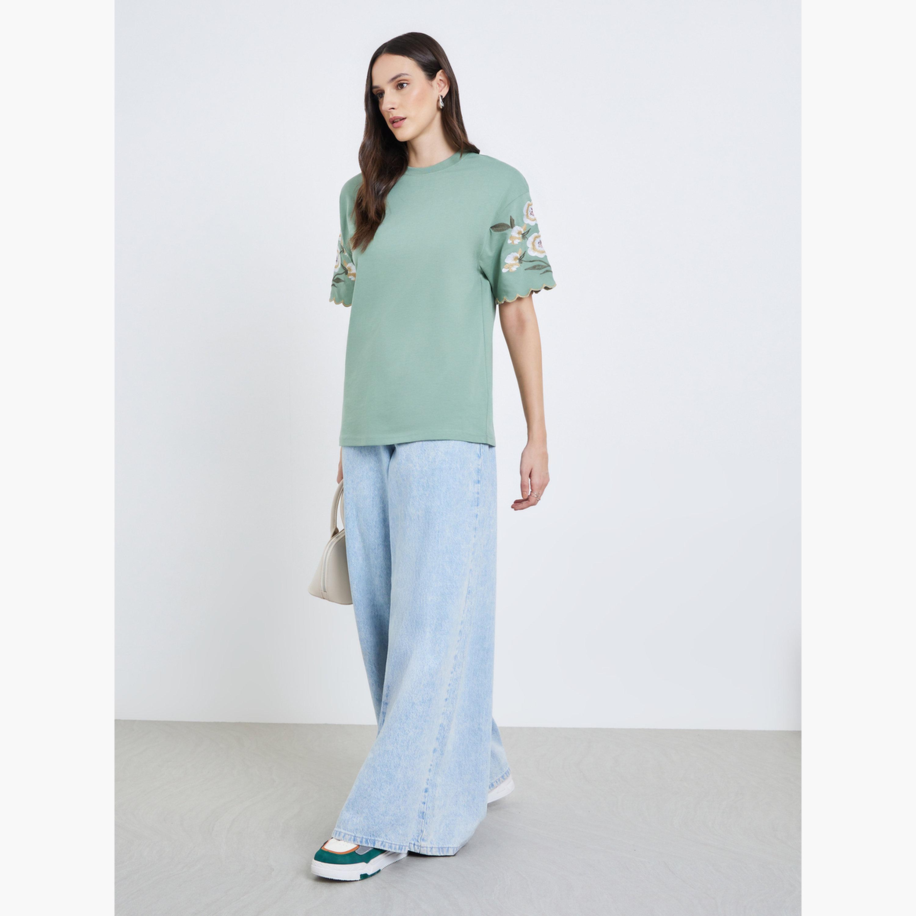 تيشيرت بأكمام مطرزة-women-clothing-tshirts-image-2