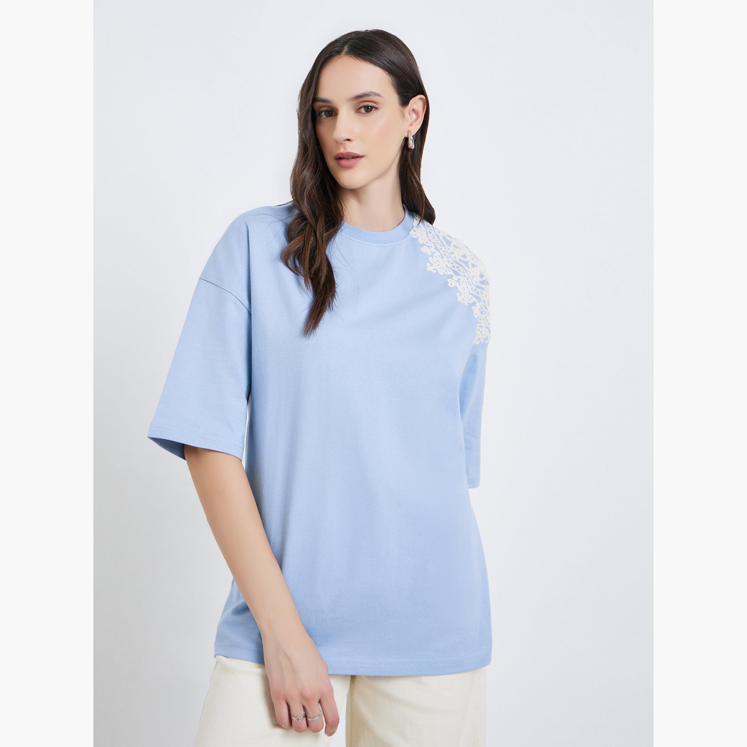 تيشيرت فلوك بقصة واسعة-women-clothing-tshirts-image-1