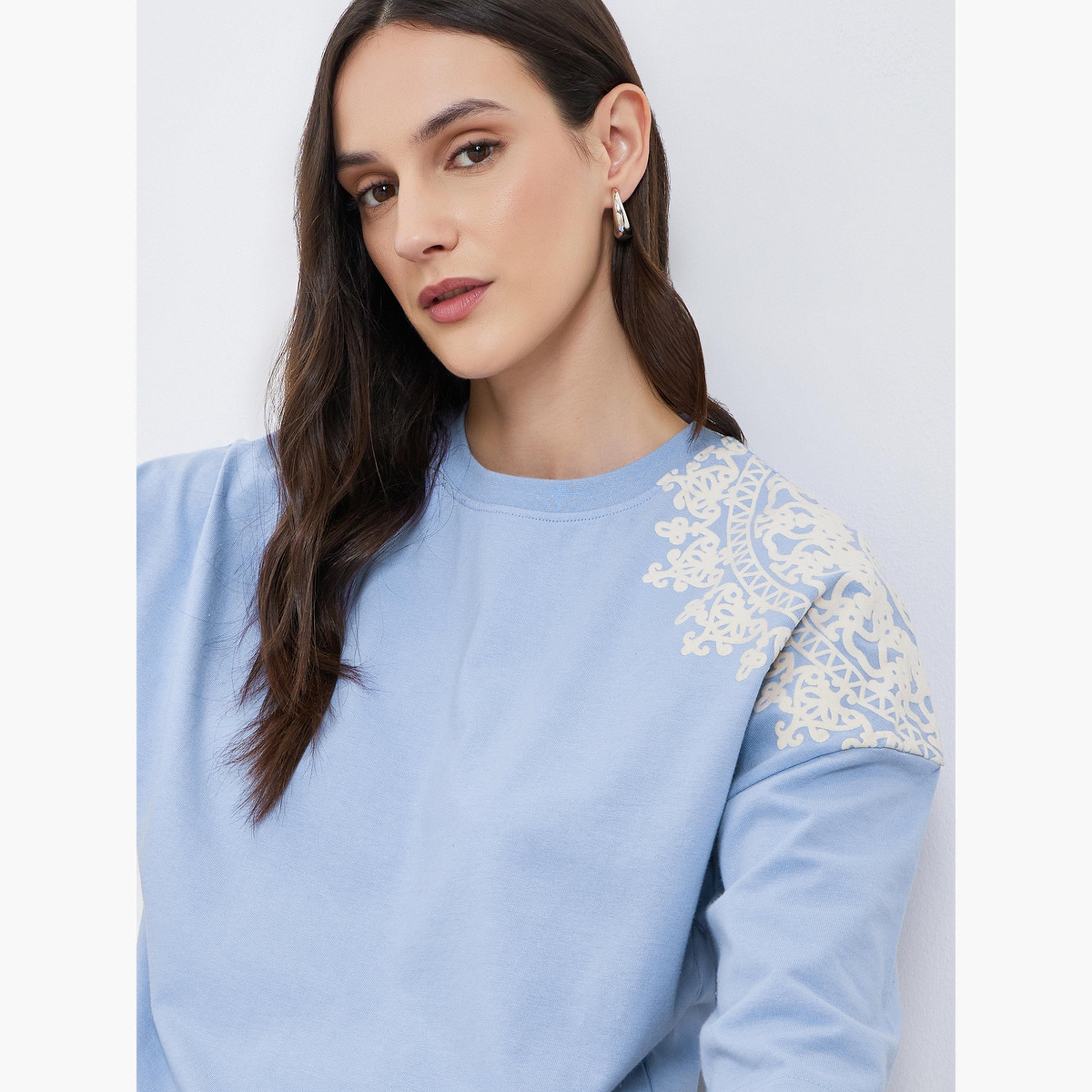 تيشيرت فلوك بقصة واسعة-women-clothing-tshirts-image-3