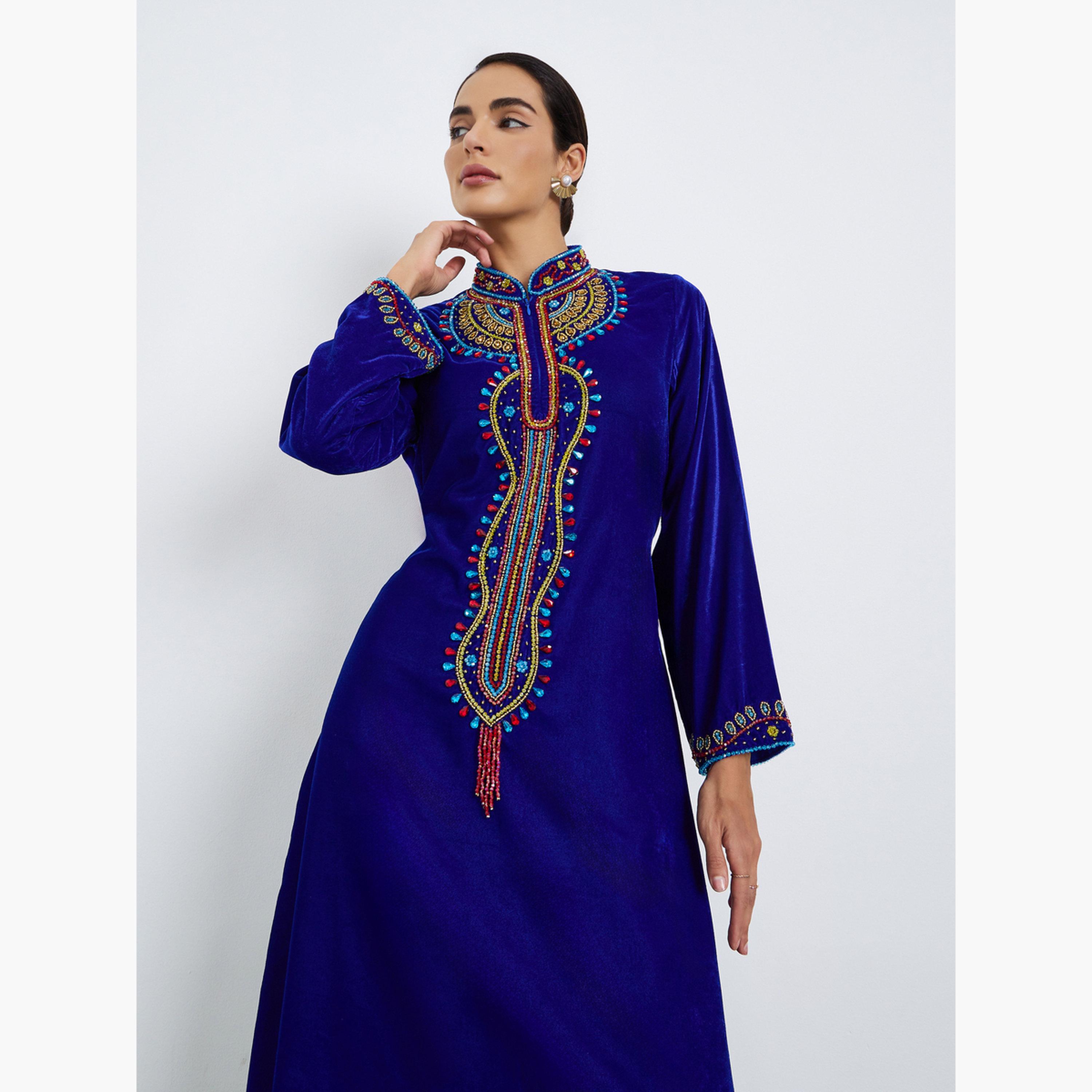 ماكسيم كرييشن - جلابية مخملية فاخرة مطرزة بأحجار كريستال ملونة-women-arabicclothing-jalabiyas-image-2
