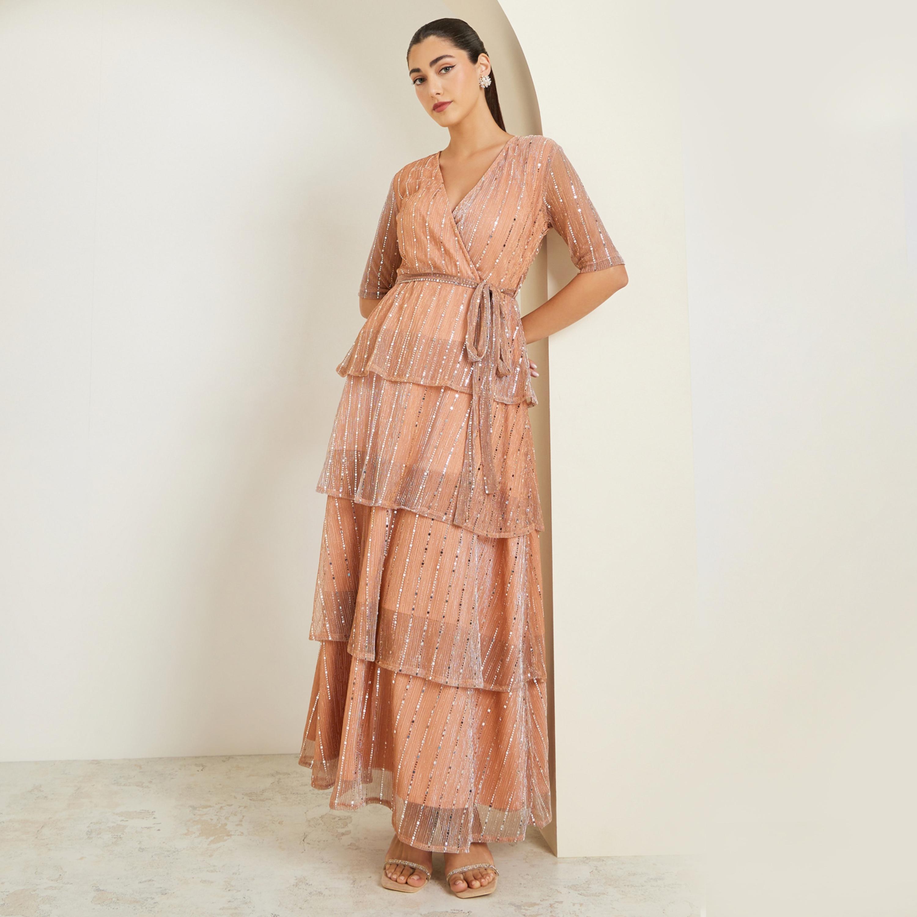 فستان طويل بطبقات وتفاصيل ترتر-women-clothing-dresses-image-1