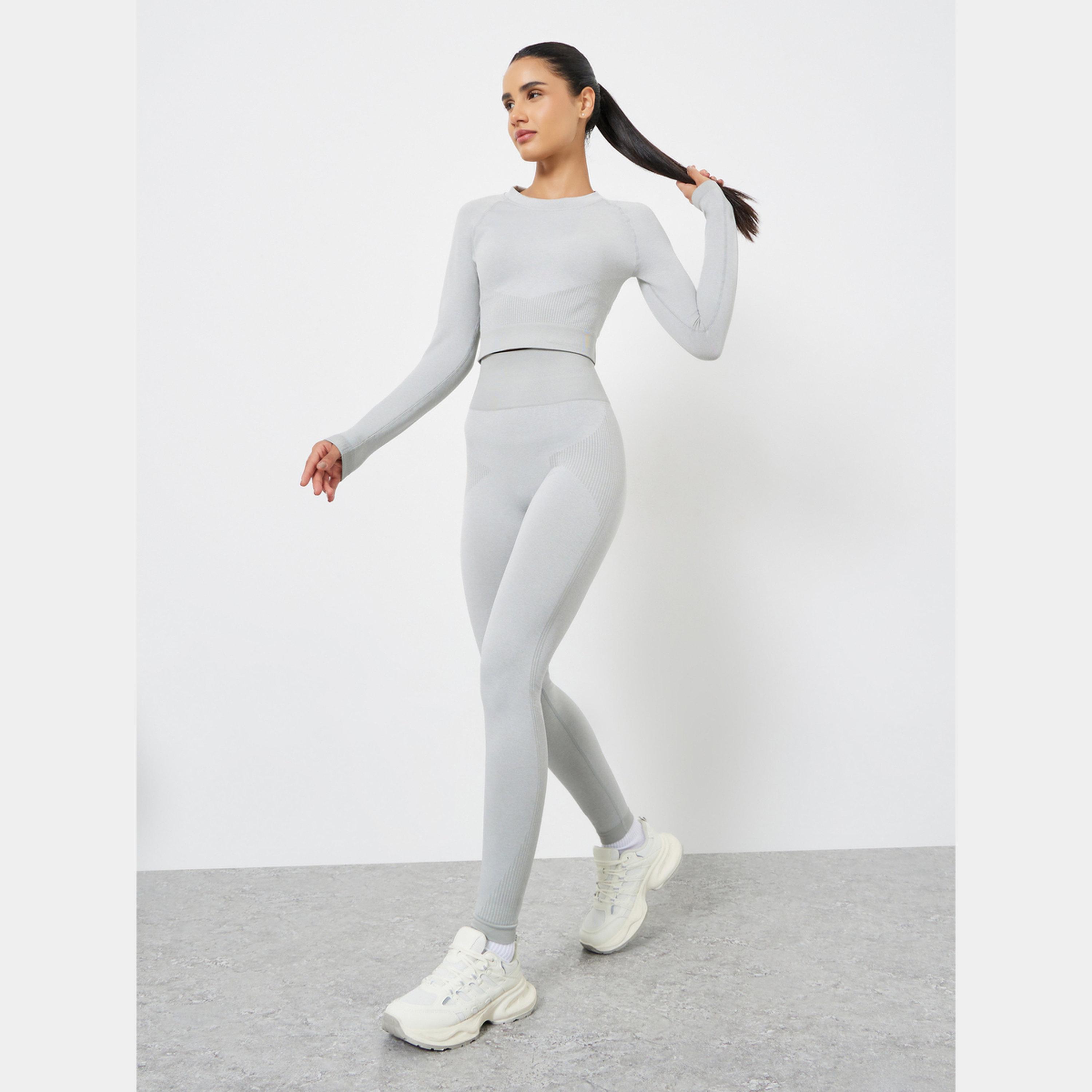 ستايلي - بلوزة بأكمام طويلة من الجاكار مع ليقنز/ فيزون-women-clothing-sportswearandactivewear-trackpantsandtracksuits-image-1