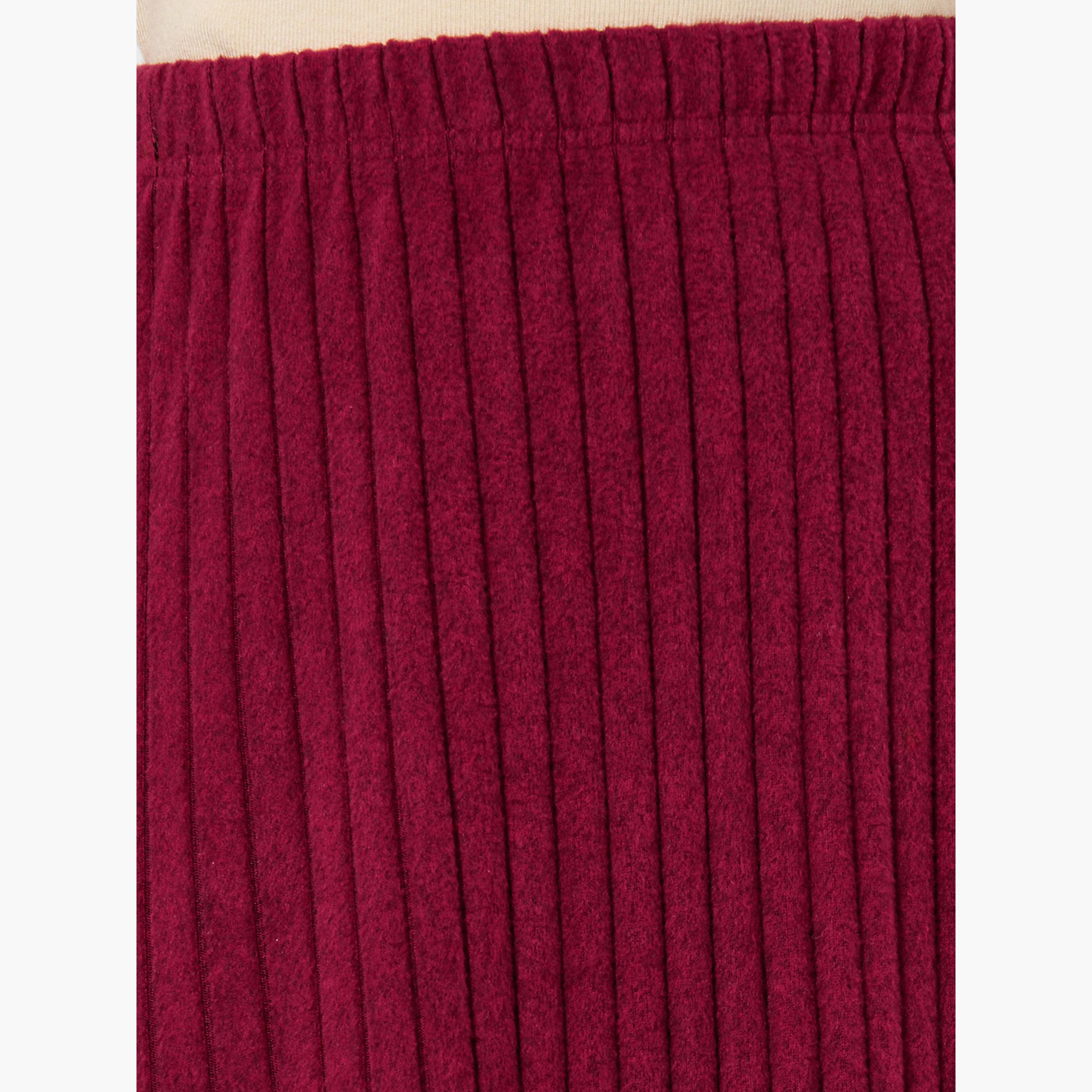Styli Burgundy Solid Textured Knit Pleated Midi Skirt-women-clothing-bottoms-skirts-image-3