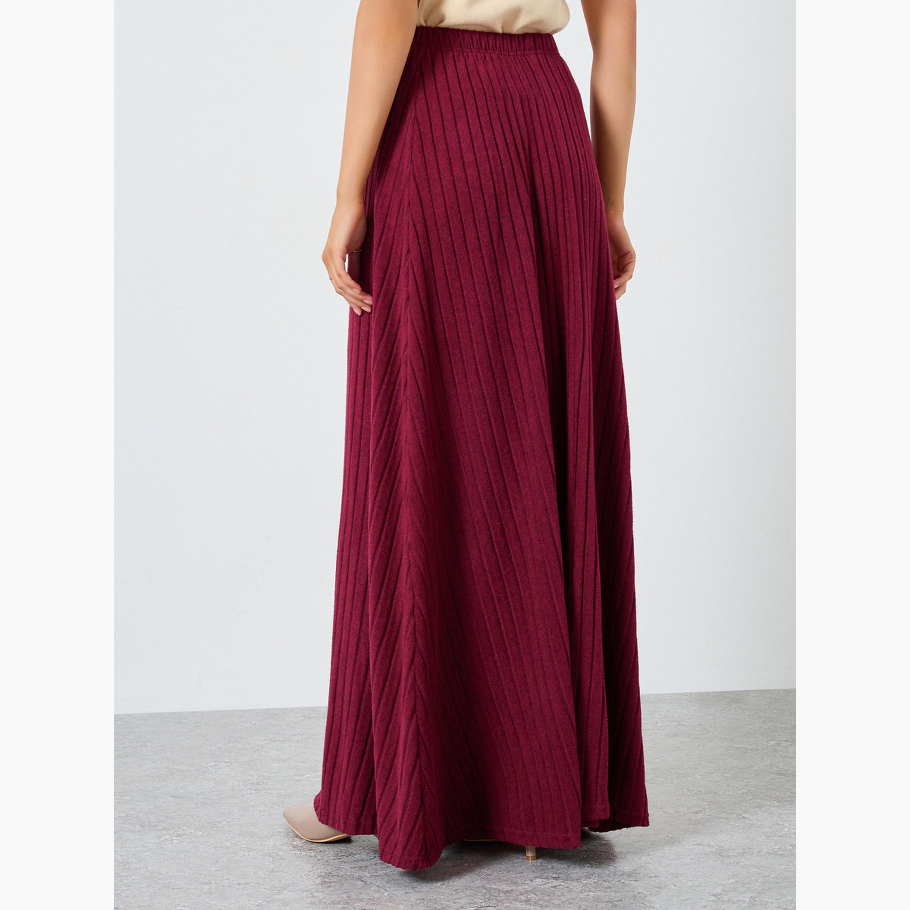 Styli Burgundy Solid Textured Knit Pleated Midi Skirt-women-clothing-bottoms-skirts-image-4