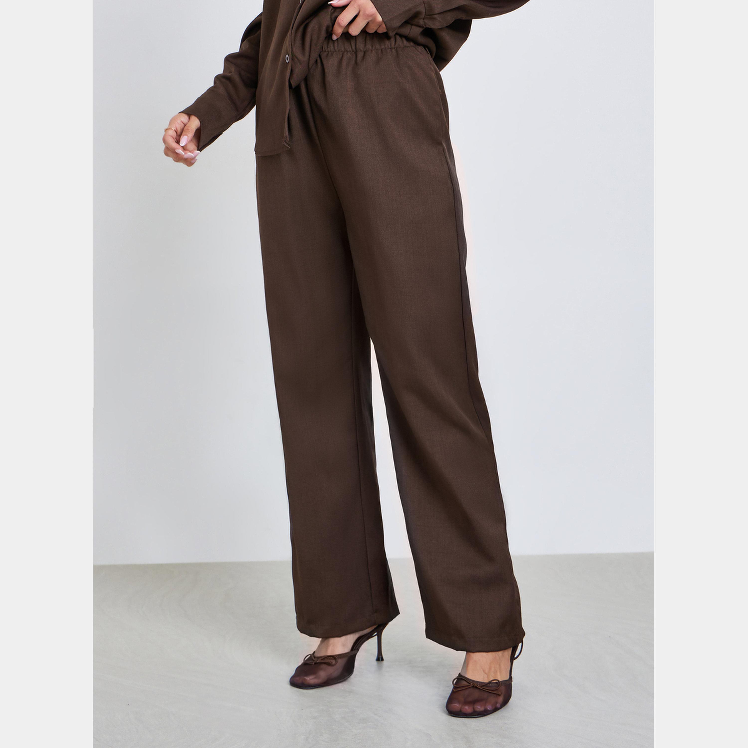ستايلي - قميص وبنطال مريحان لون بني-women-clothing-coordsets-image-3