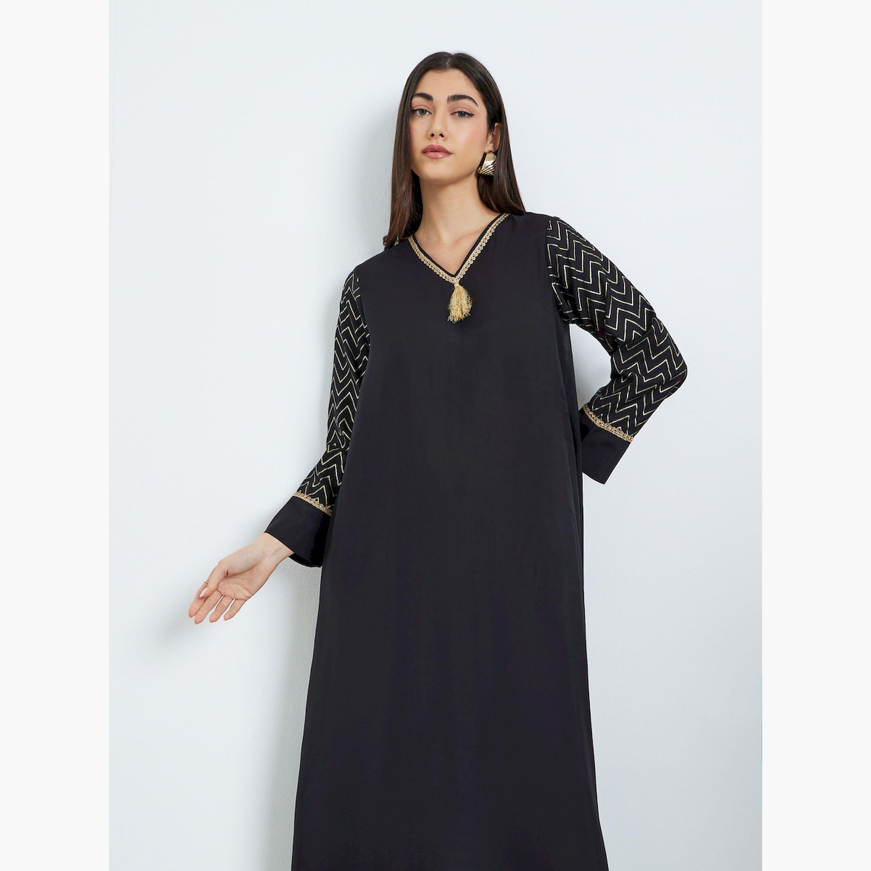 Styli Black Foil Print V-Neck A-Line Jalabiya-women-arabicclothing-jalabiyas-image-2