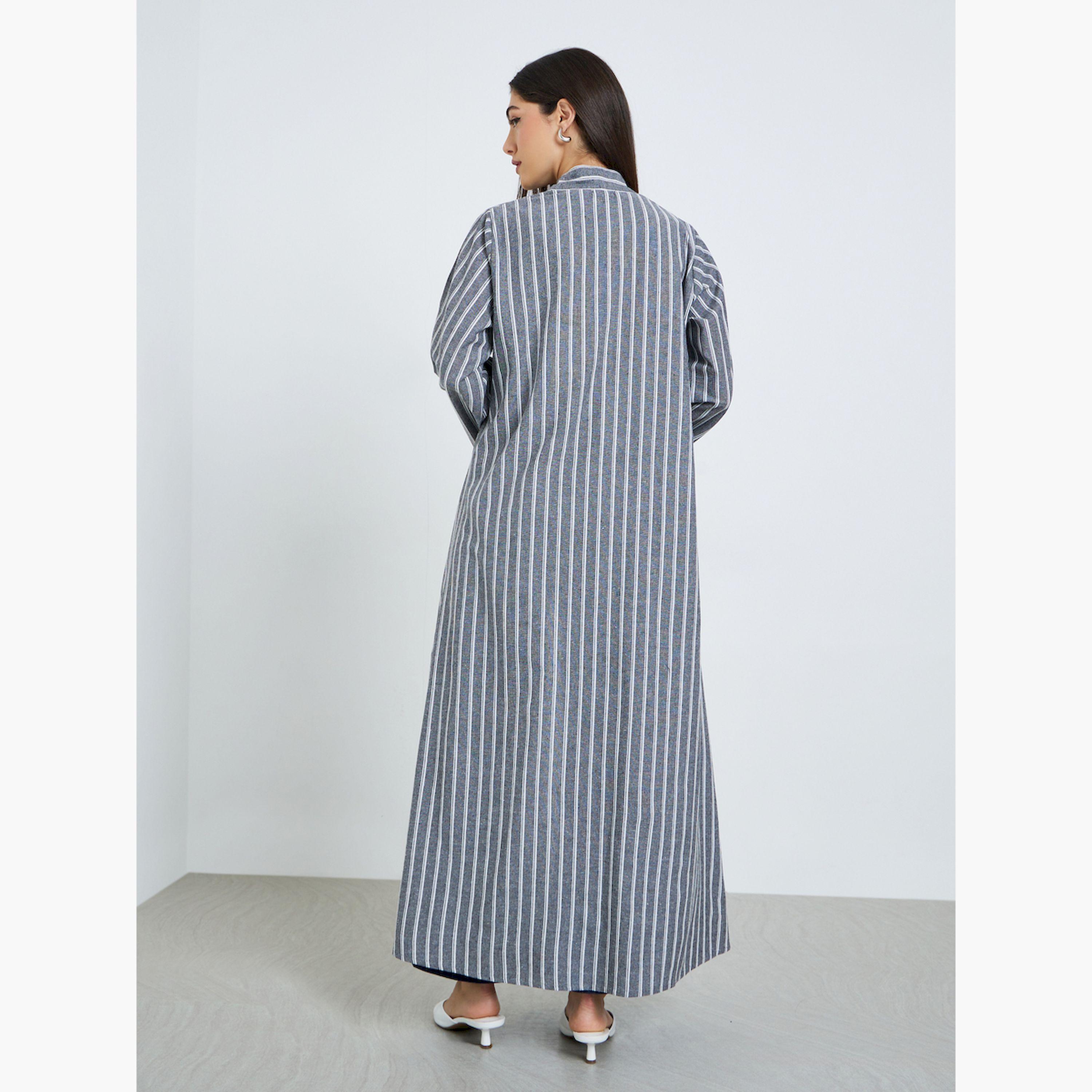 عباية مخططة بحافة واسعة ومفتوحة من الأمام-women-arabicclothing-abayas-image-4